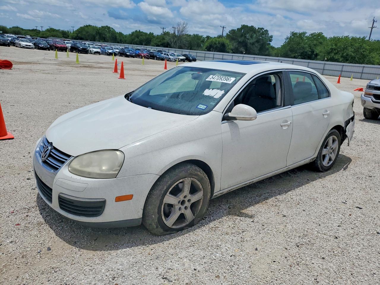 2009 Volkswagen Jetta White vin: 3VWRM71K89M068770