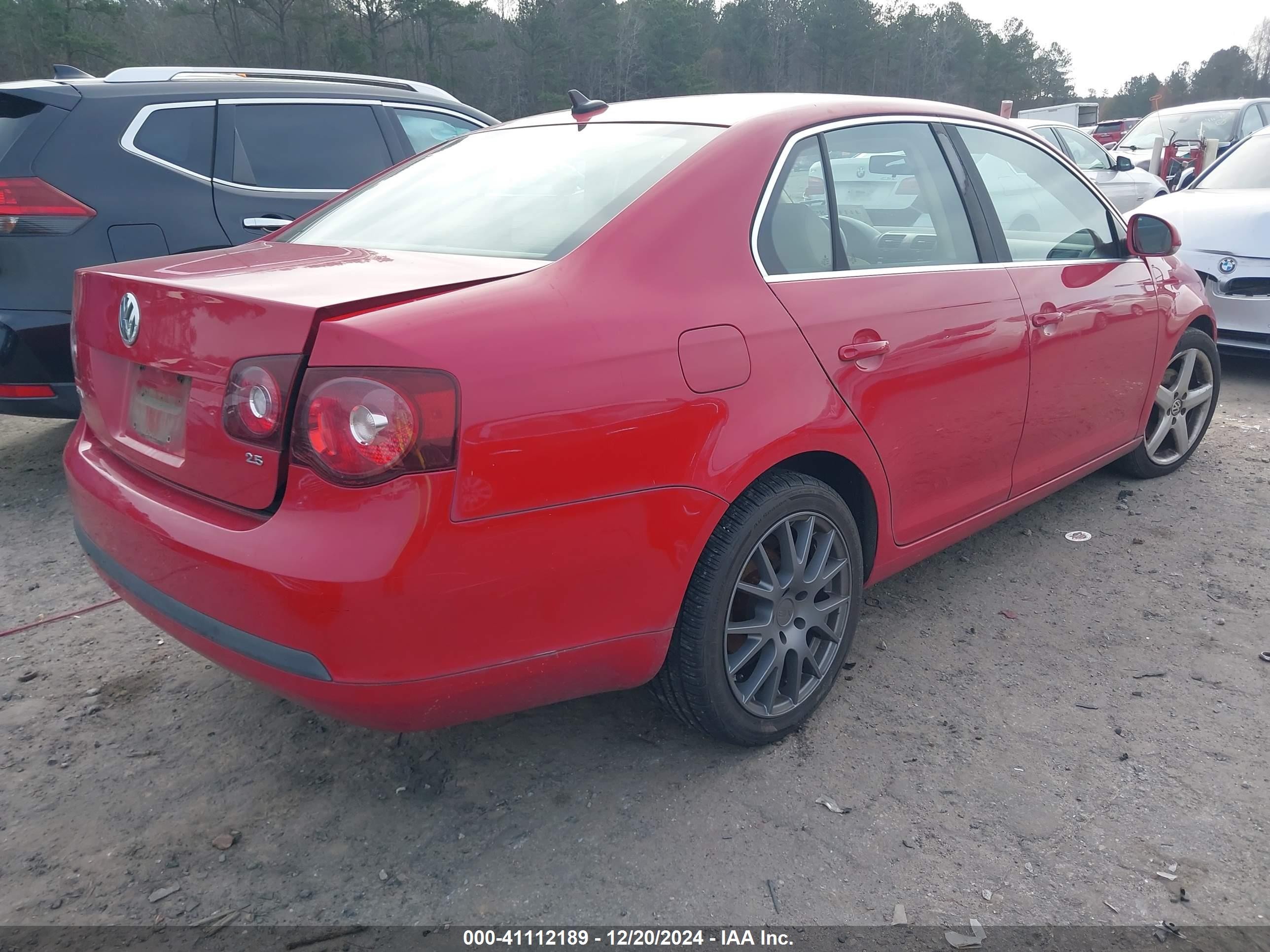 2008 Volkswagen Jetta Se/sel Red vin: 3VWRM71K98M063799