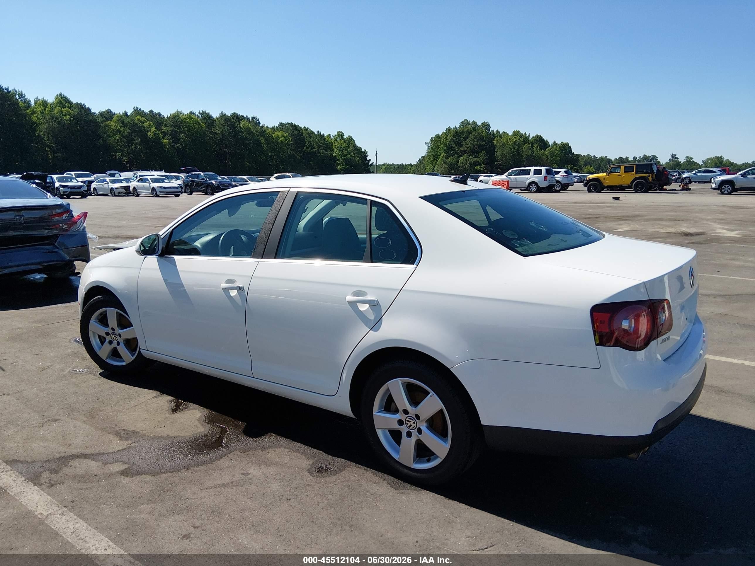 2009 Volkswagen Jetta Se White vin: 3VWRM71K99M098697