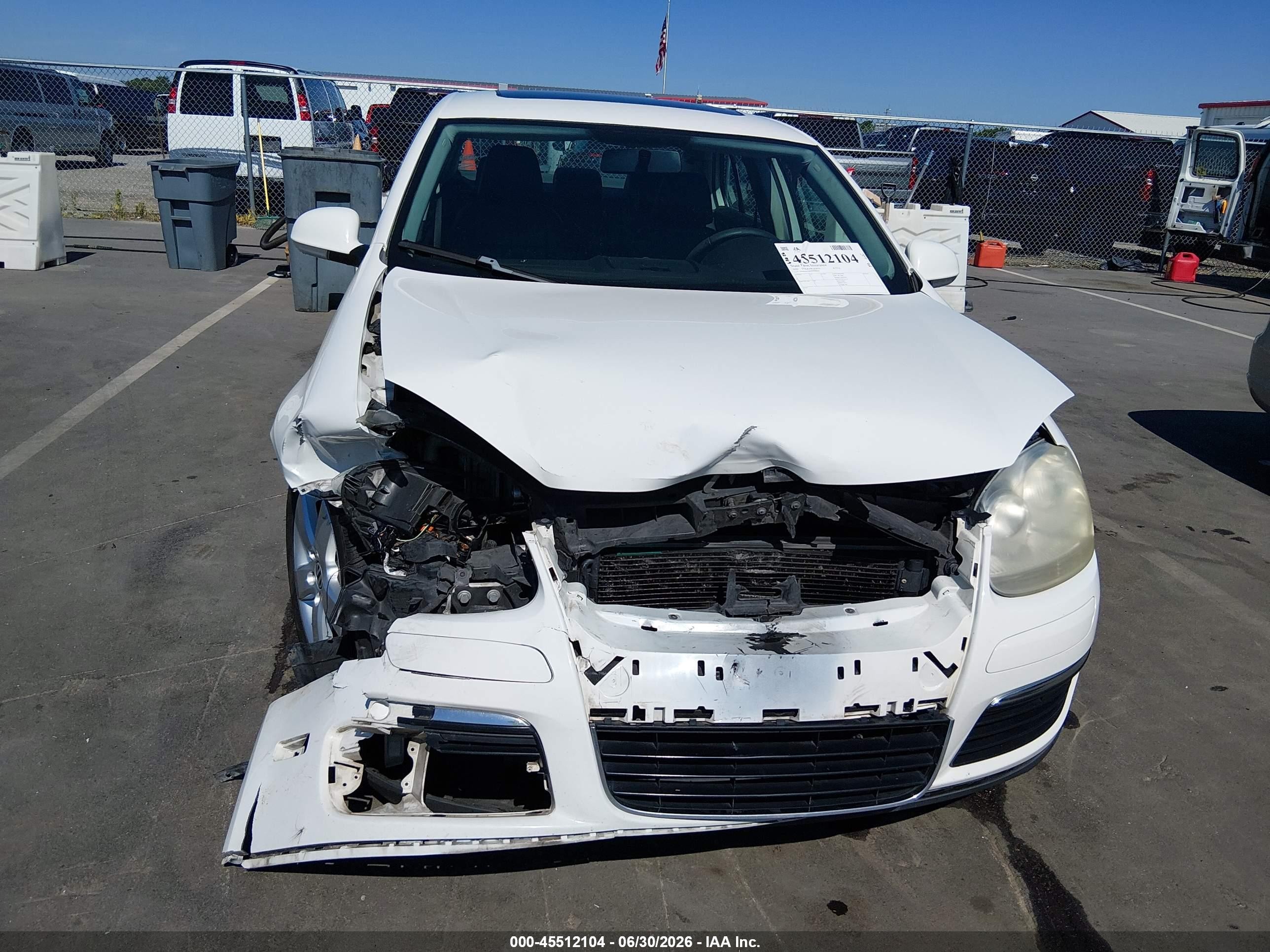 2009 Volkswagen Jetta Se White vin: 3VWRM71K99M098697