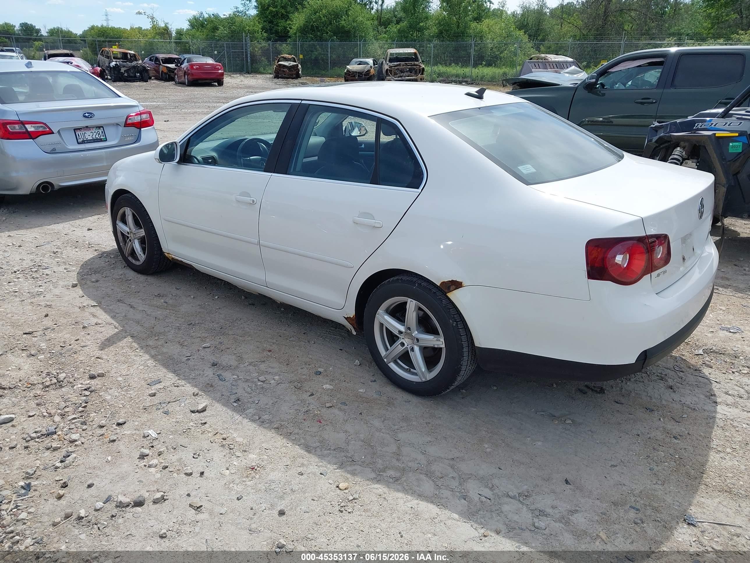 2009 Volkswagen Jetta Se/sel Белый vin: 3VWRM71KX9M030974
