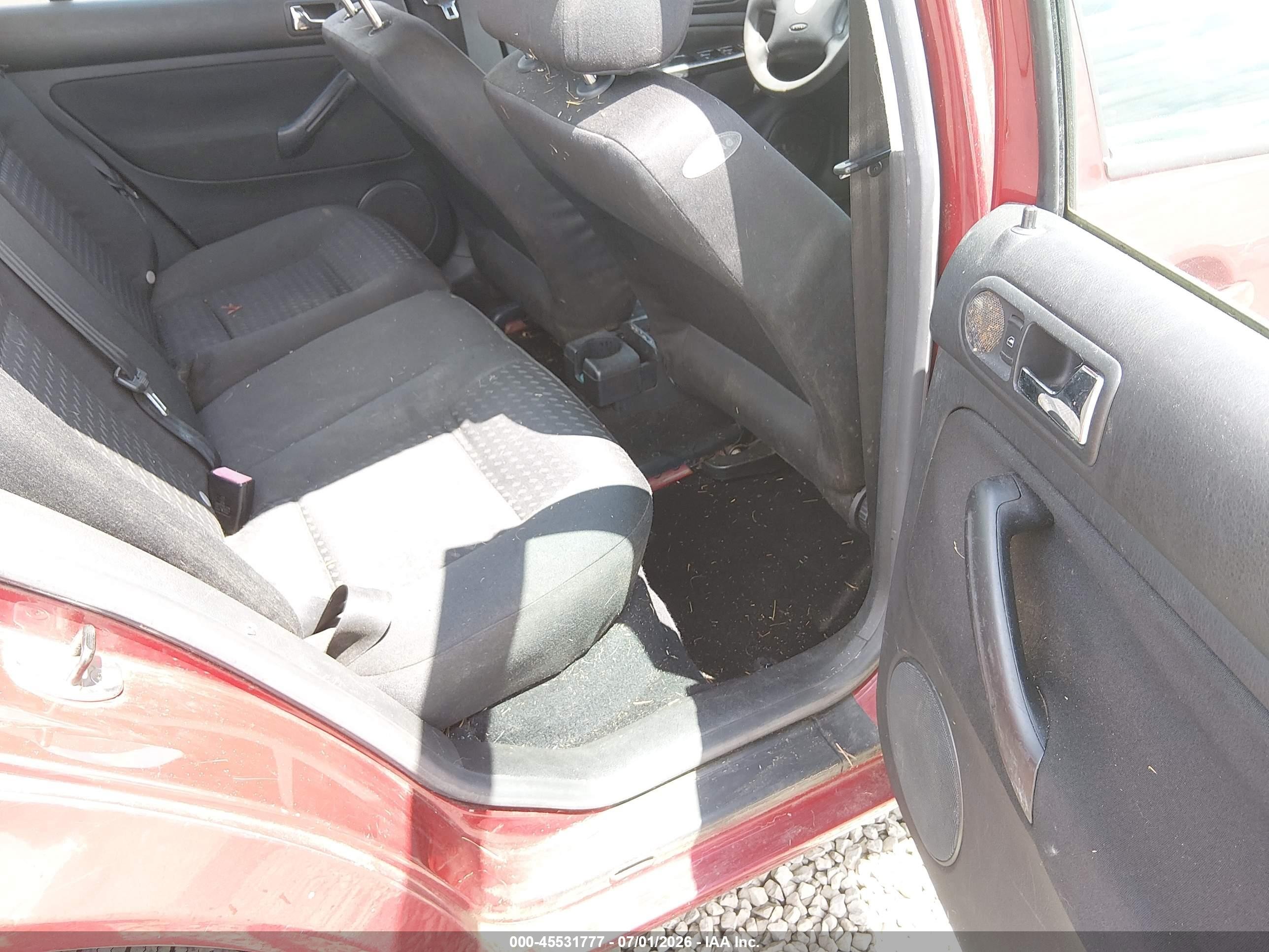 2004 Volkswagen Jetta Gl Tdi Red vin: 3VWRR69M84M078659