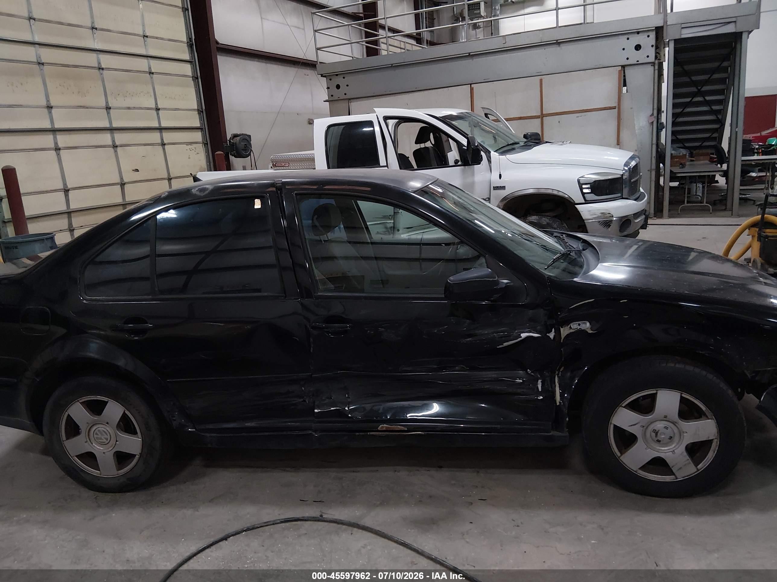 2001 Volkswagen Jetta Gl Черный vin: 3VWRT29M41M019677