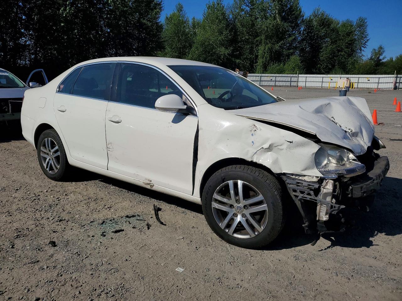 2006 Volkswagen Jetta Tdi White vin: 3VWRT71K06M802686