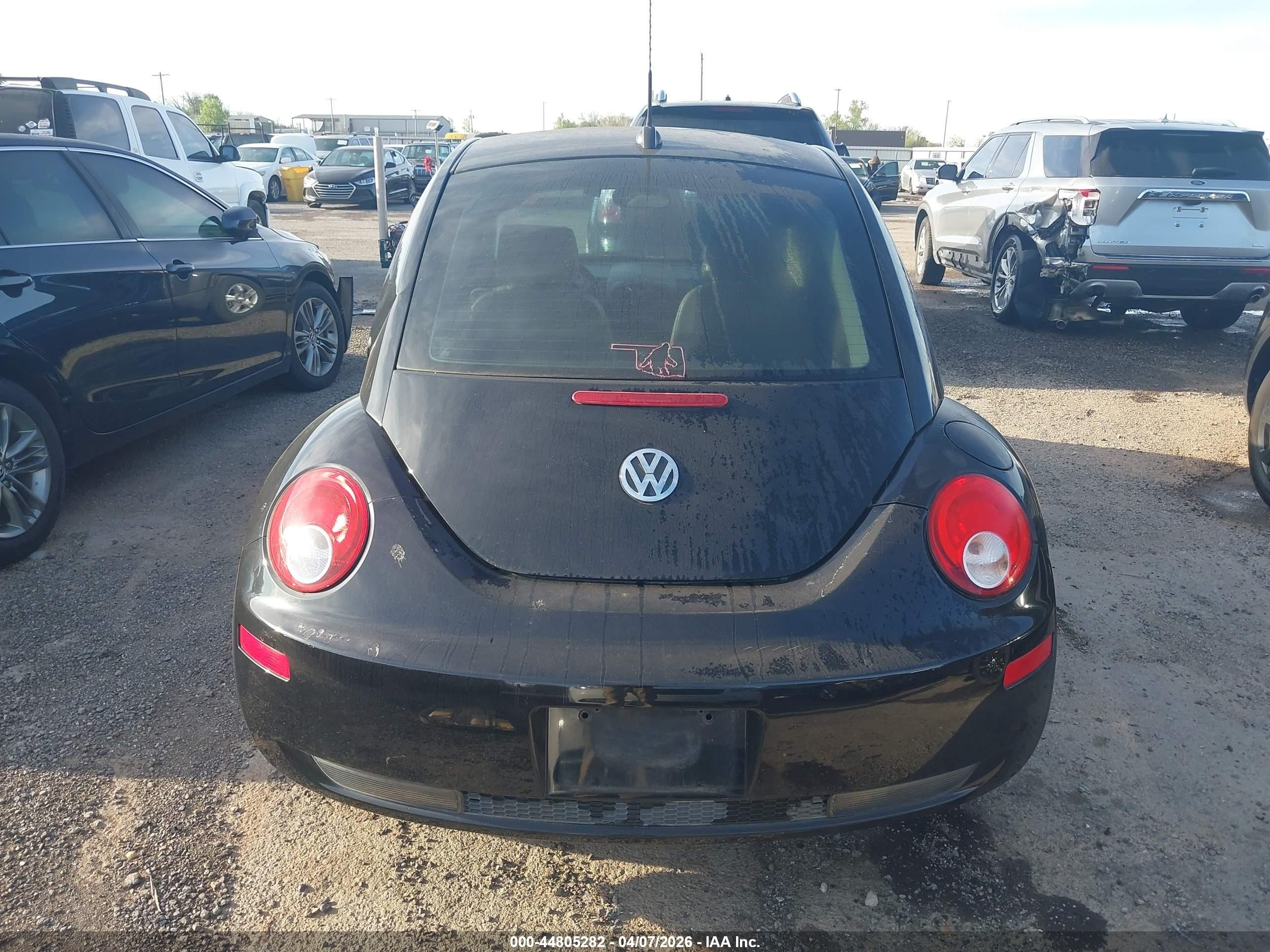 2008 Volkswagen New Beetle S/se Black vin: 3VWRW31C08M526487