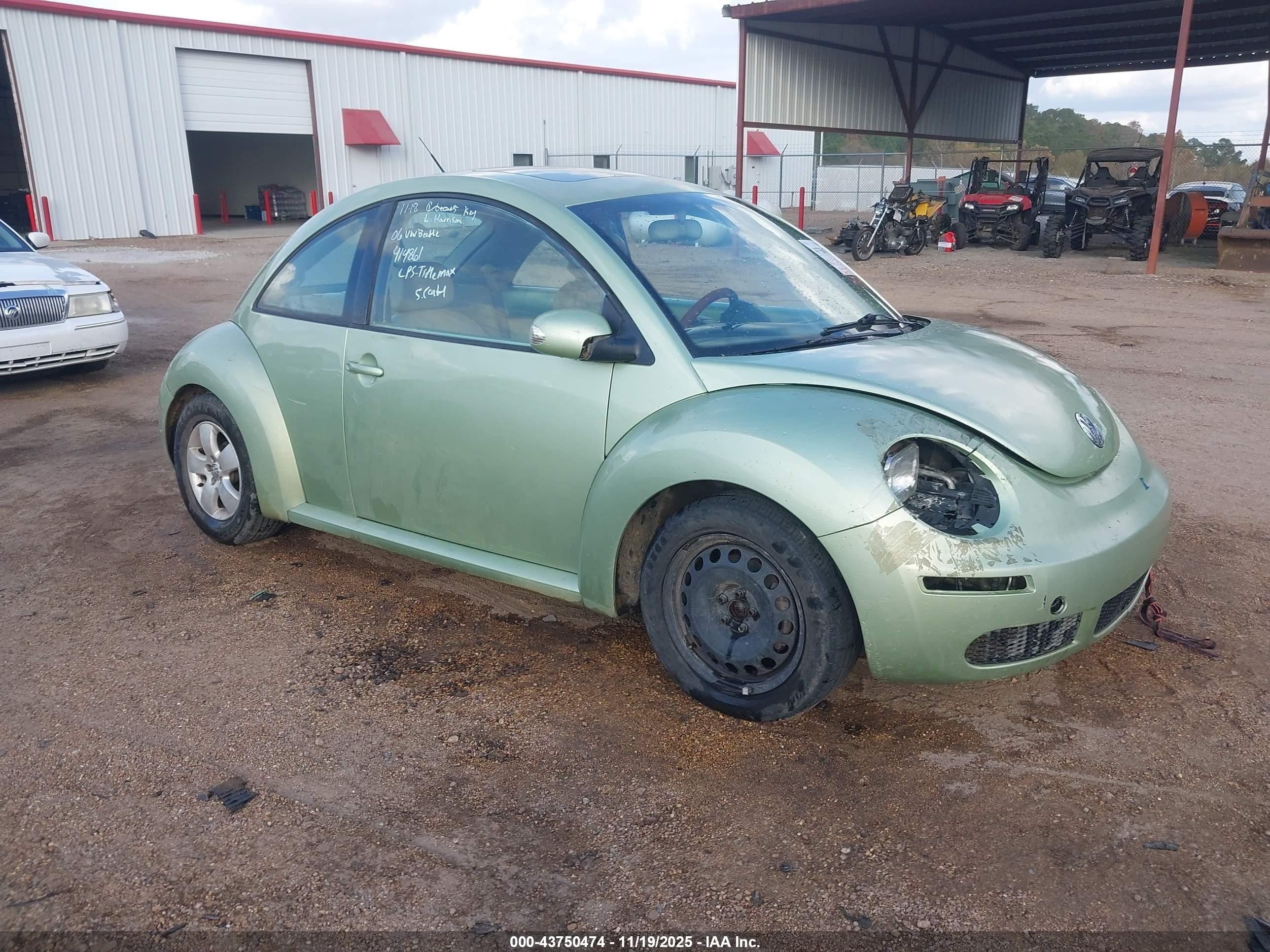 2006 Volkswagen New Beetle 2.5 Green vin: 3VWRW31C16M414861