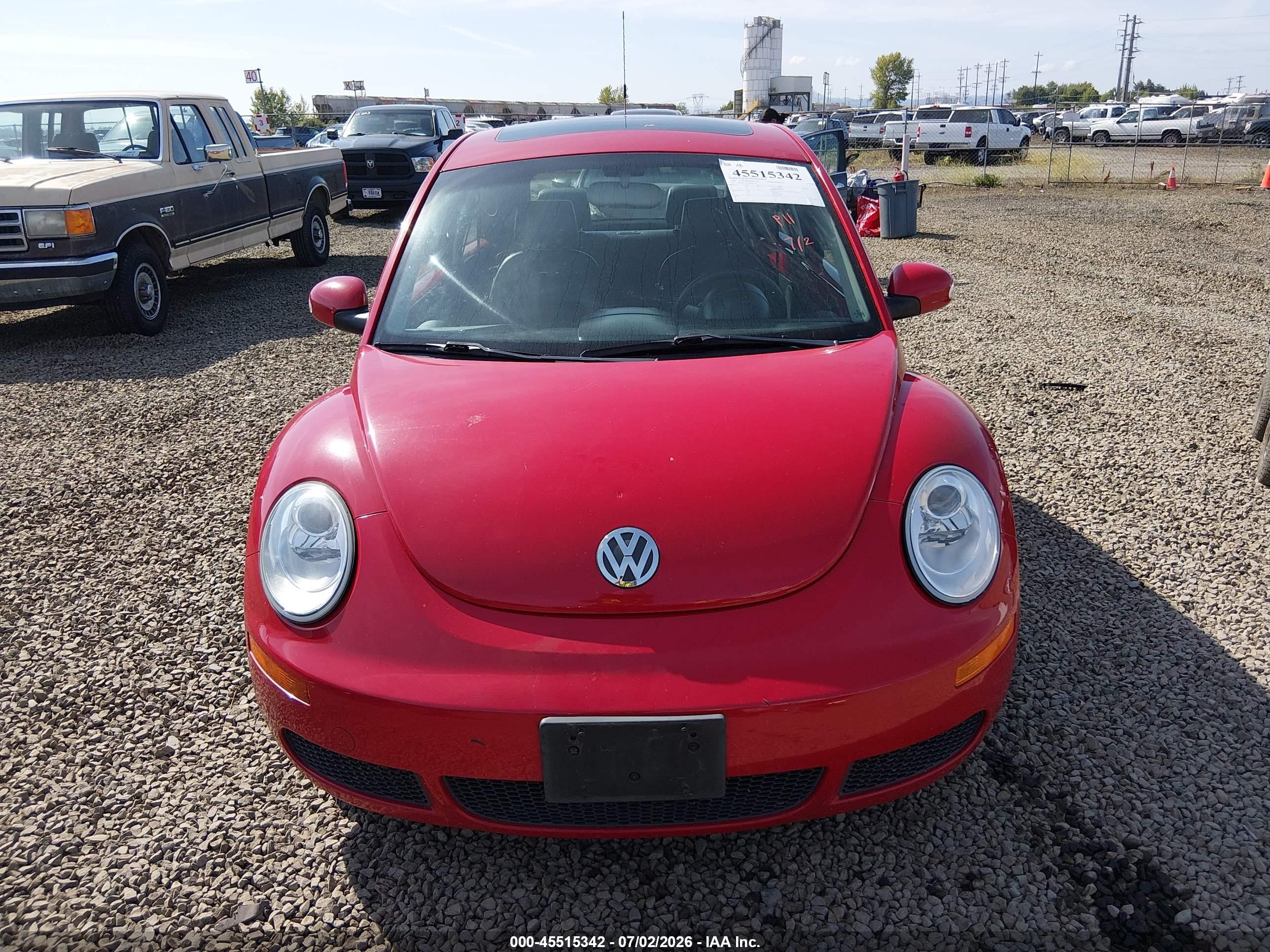 2006 Volkswagen New Beetle 2.5 Красный vin: 3VWRW31C26M405103