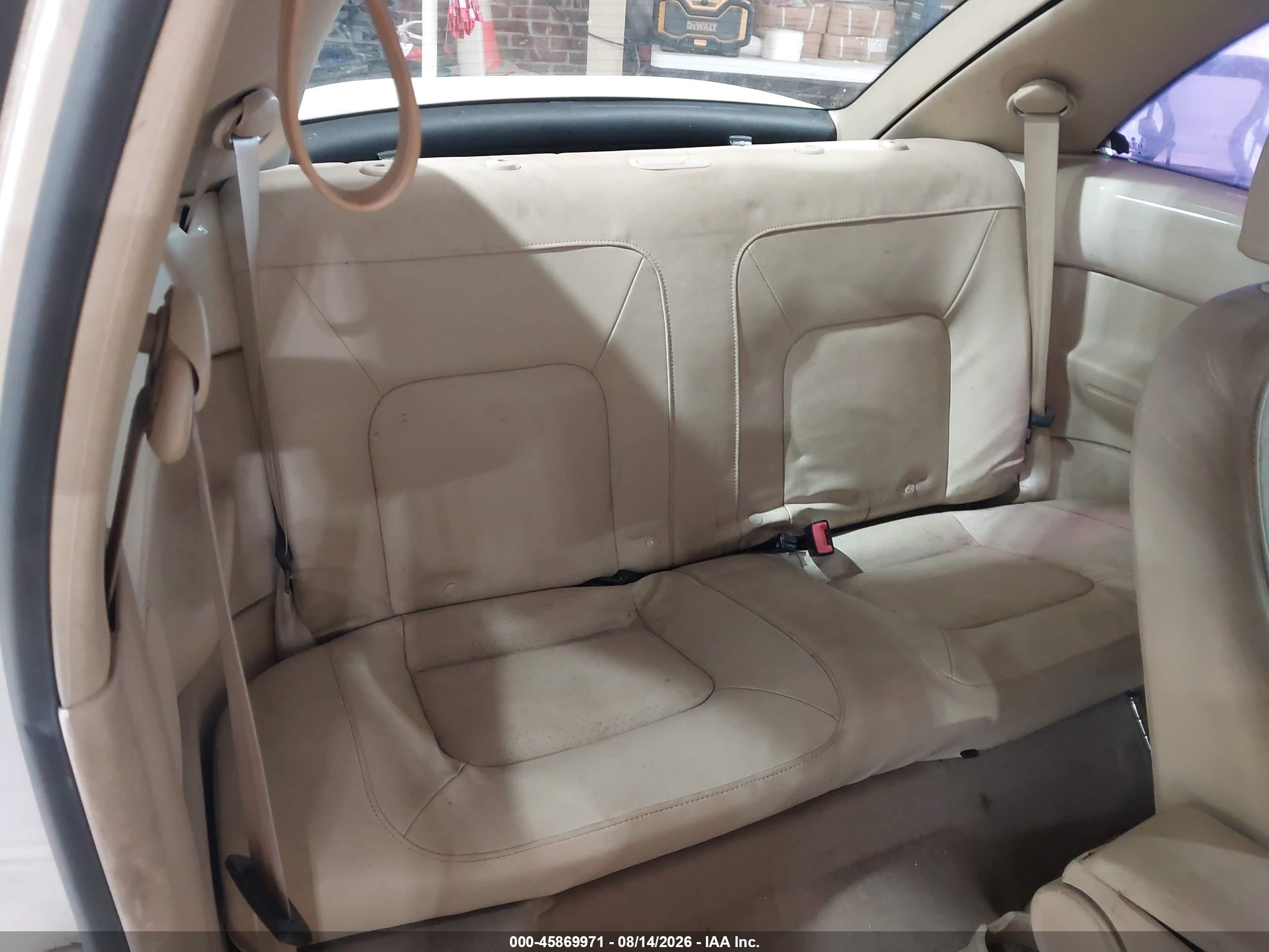 2008 Volkswagen New Beetle S/se Cream vin: 3VWRW31C28M517824