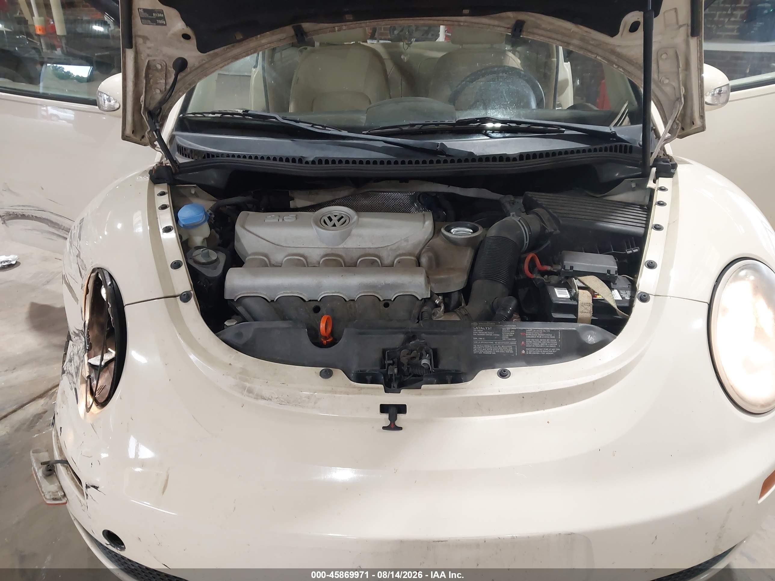 2008 Volkswagen New Beetle S/se Cream vin: 3VWRW31C28M517824