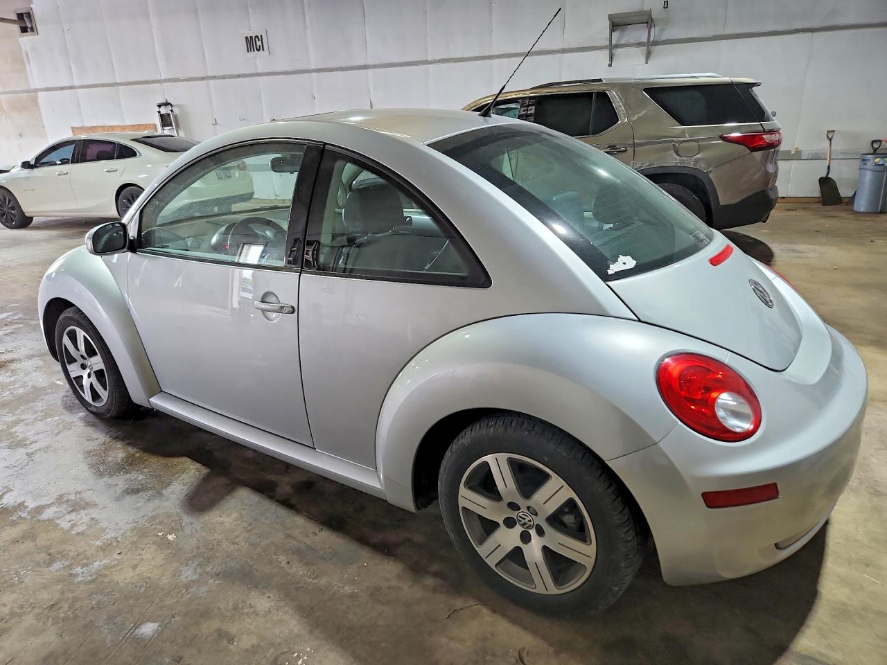 2006 Volkswagen New Beetle 2.5l Option Package 1 Silver vin: 3VWRW31C46M407421