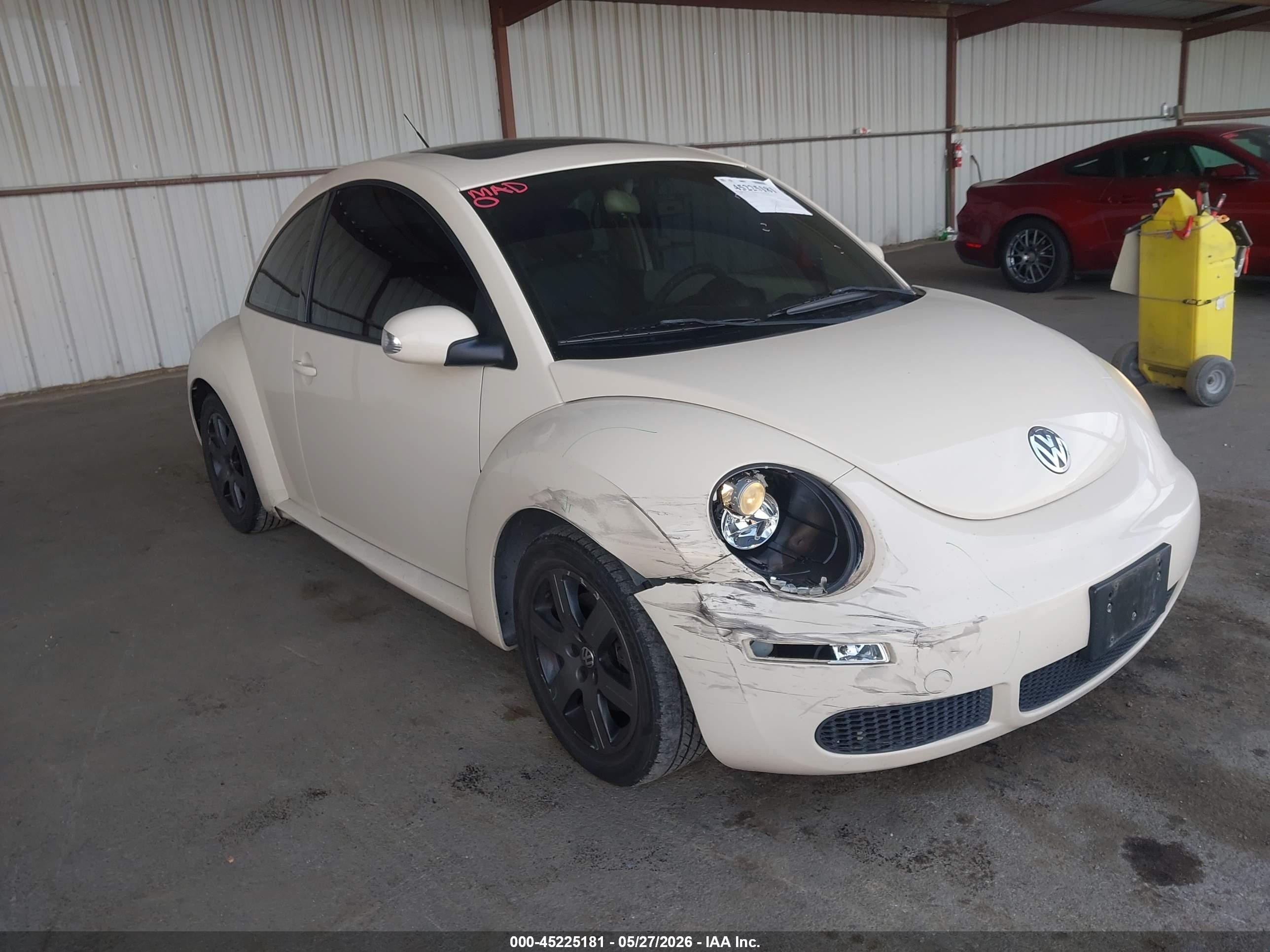 2006 Volkswagen New Beetle 2.5/2.5 (a6) Beige vin: 3VWRW31C56M409999