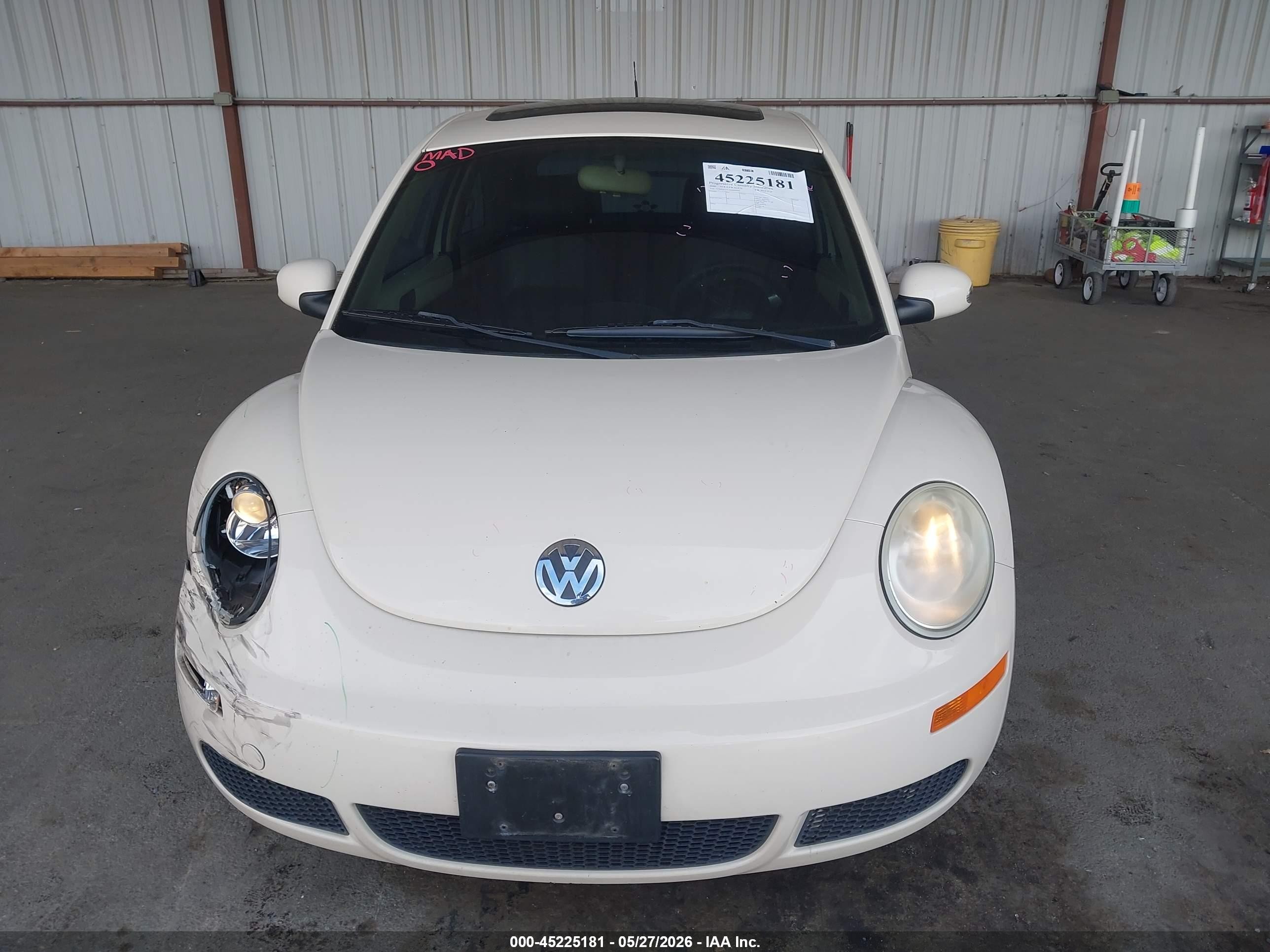 2006 Volkswagen New Beetle 2.5/2.5 (a6) Beige vin: 3VWRW31C56M409999
