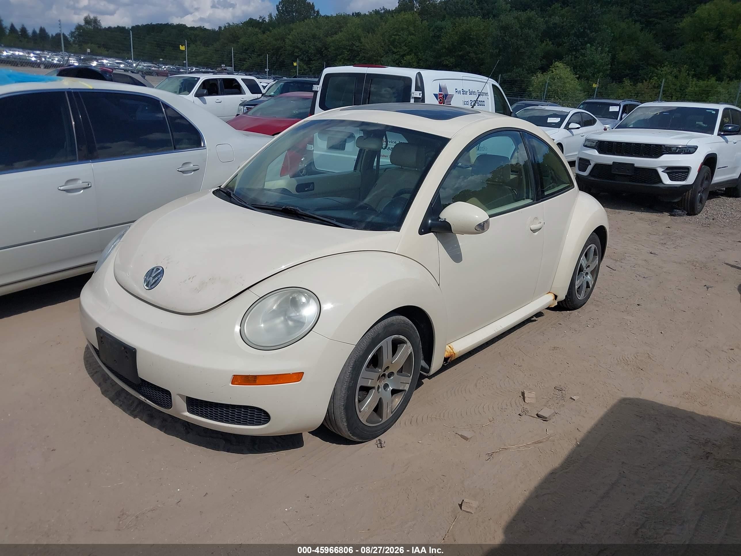 2006 Volkswagen New Beetle 2.5 Gold vin: 3VWRW31C66M415147