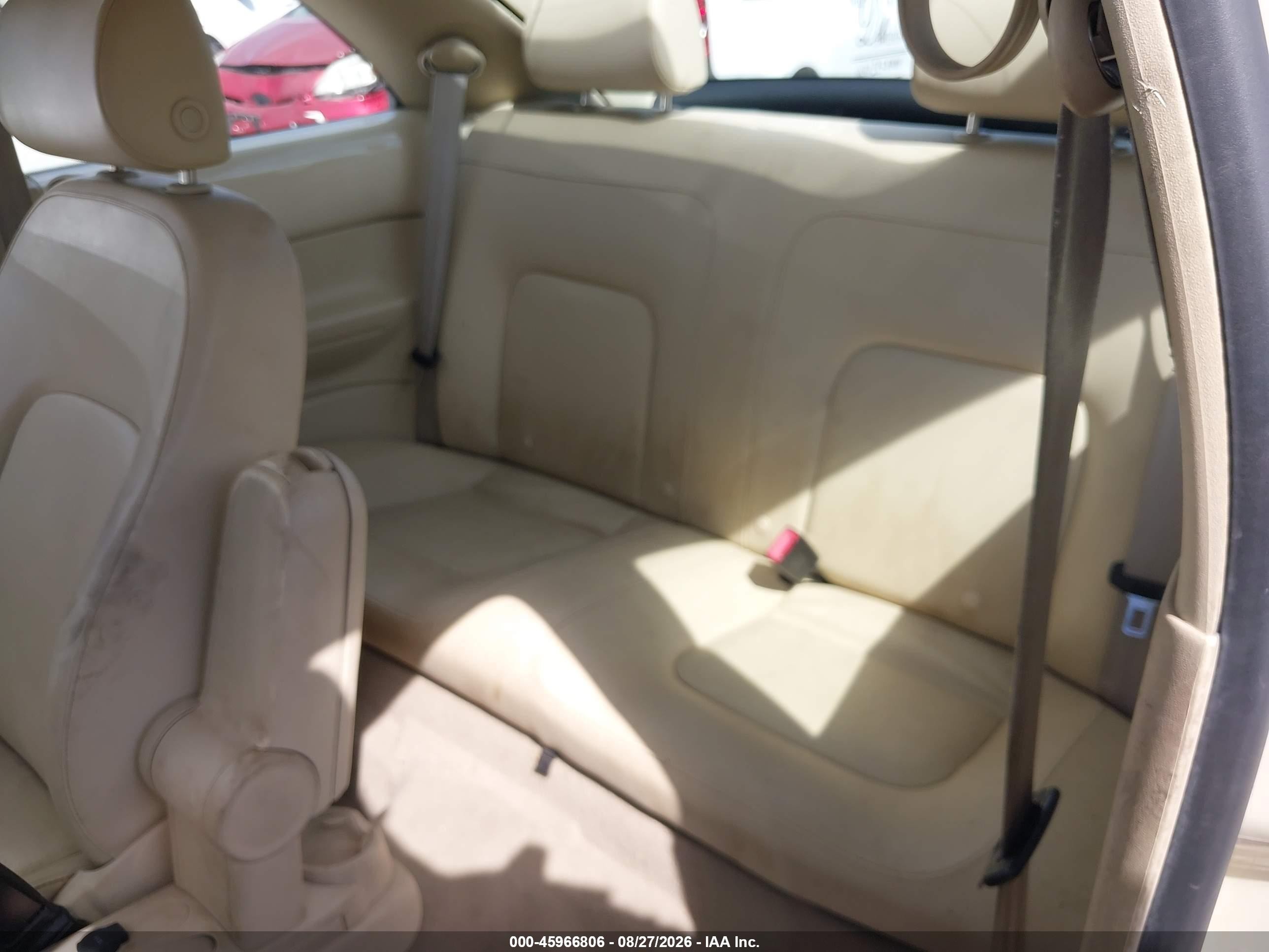 2006 Volkswagen New Beetle 2.5 Gold vin: 3VWRW31C66M415147