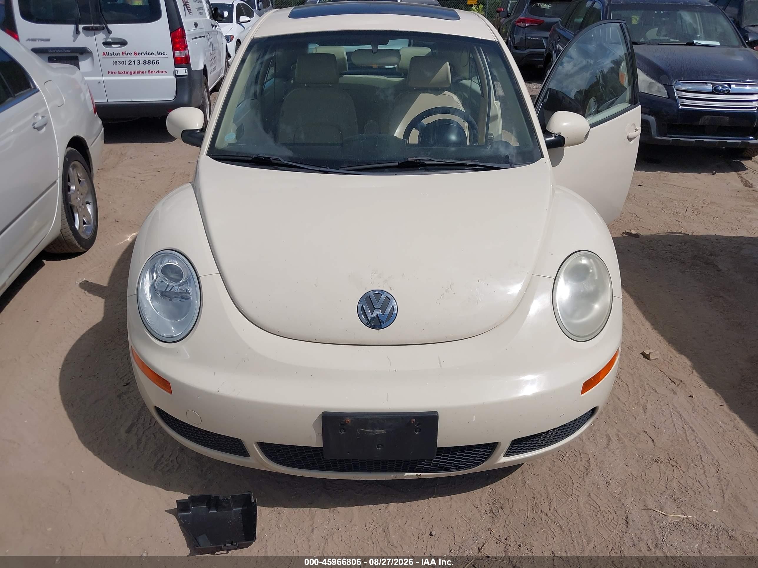 2006 Volkswagen New Beetle 2.5 Gold vin: 3VWRW31C66M415147