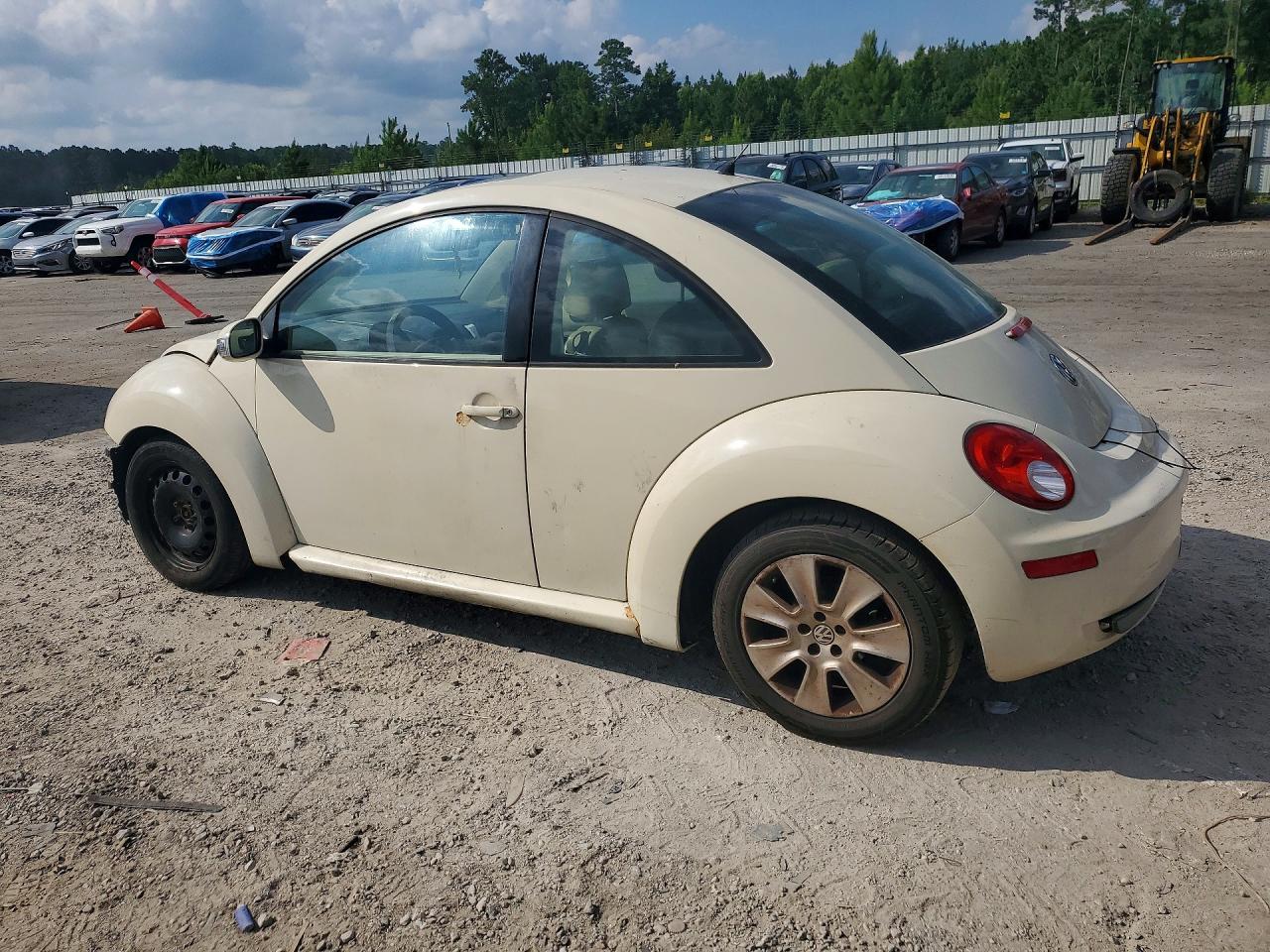 2008 Volkswagen New Beetle S Бежевый vin: 3VWRW31C68M501030