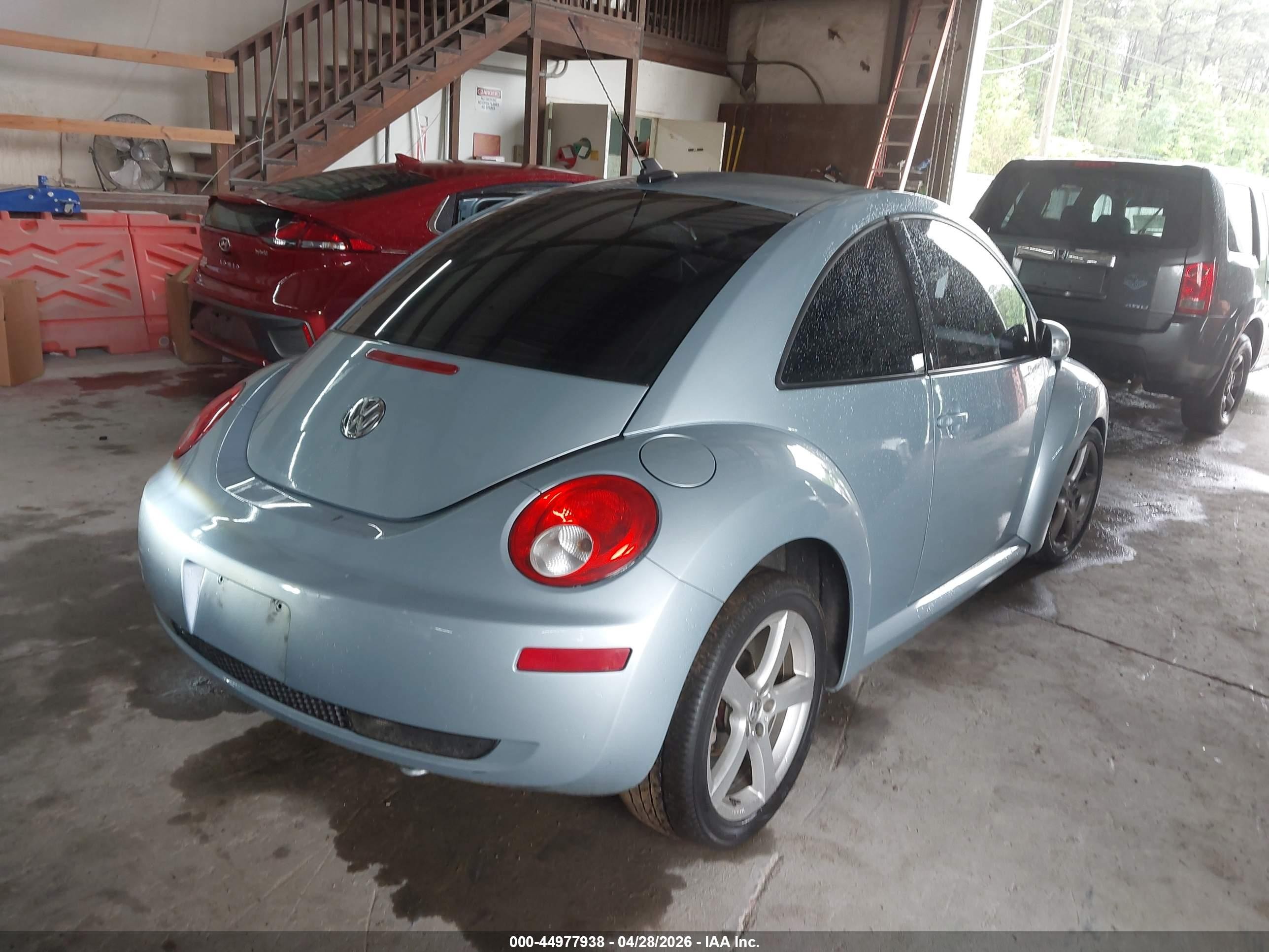 2009 Volkswagen New Beetle 2.5l Light Blue vin: 3VWRW31C69M506293