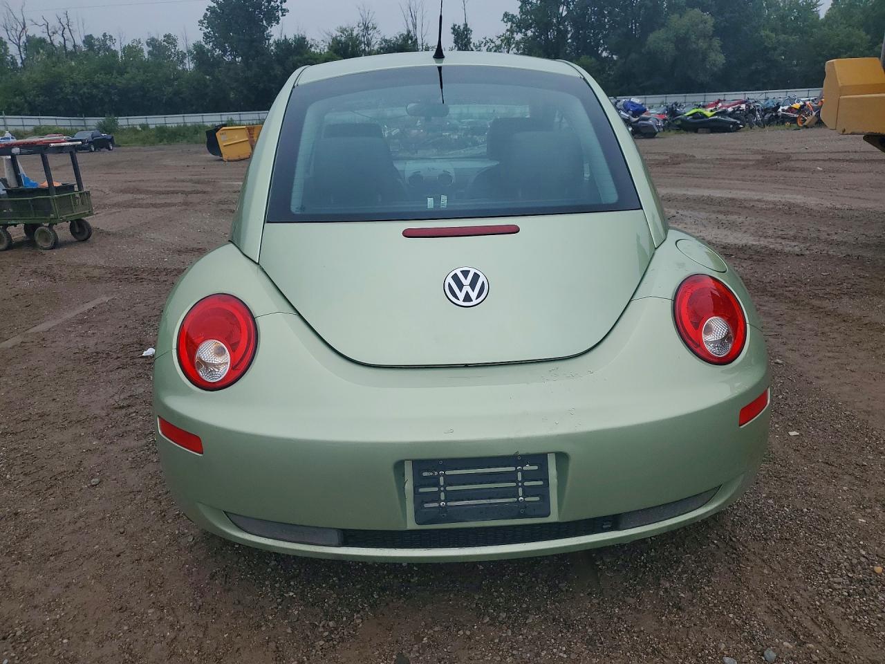 2006 Volkswagen New Beetle 2.5l Option Package 1 Зеленый vin: 3VWRW31C76M415061
