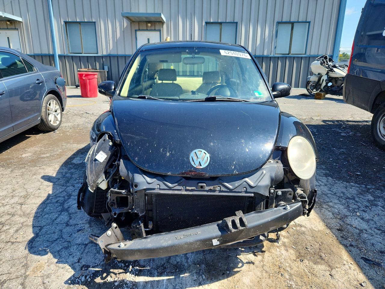 2008 Volkswagen New Beetle S Black vin: 3VWRW31C78M525644