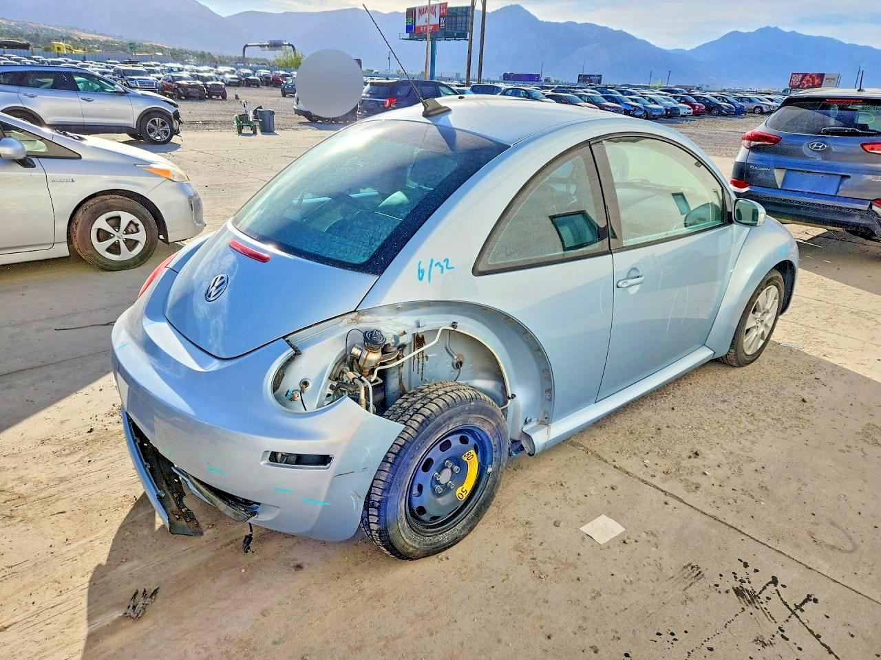 2009 Volkswagen New Beetle S Blue vin: 3VWRW31C79M504634
