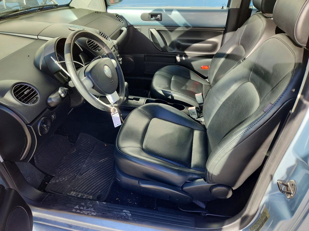 2009 Volkswagen New Beetle S Blue vin: 3VWRW31C79M504634