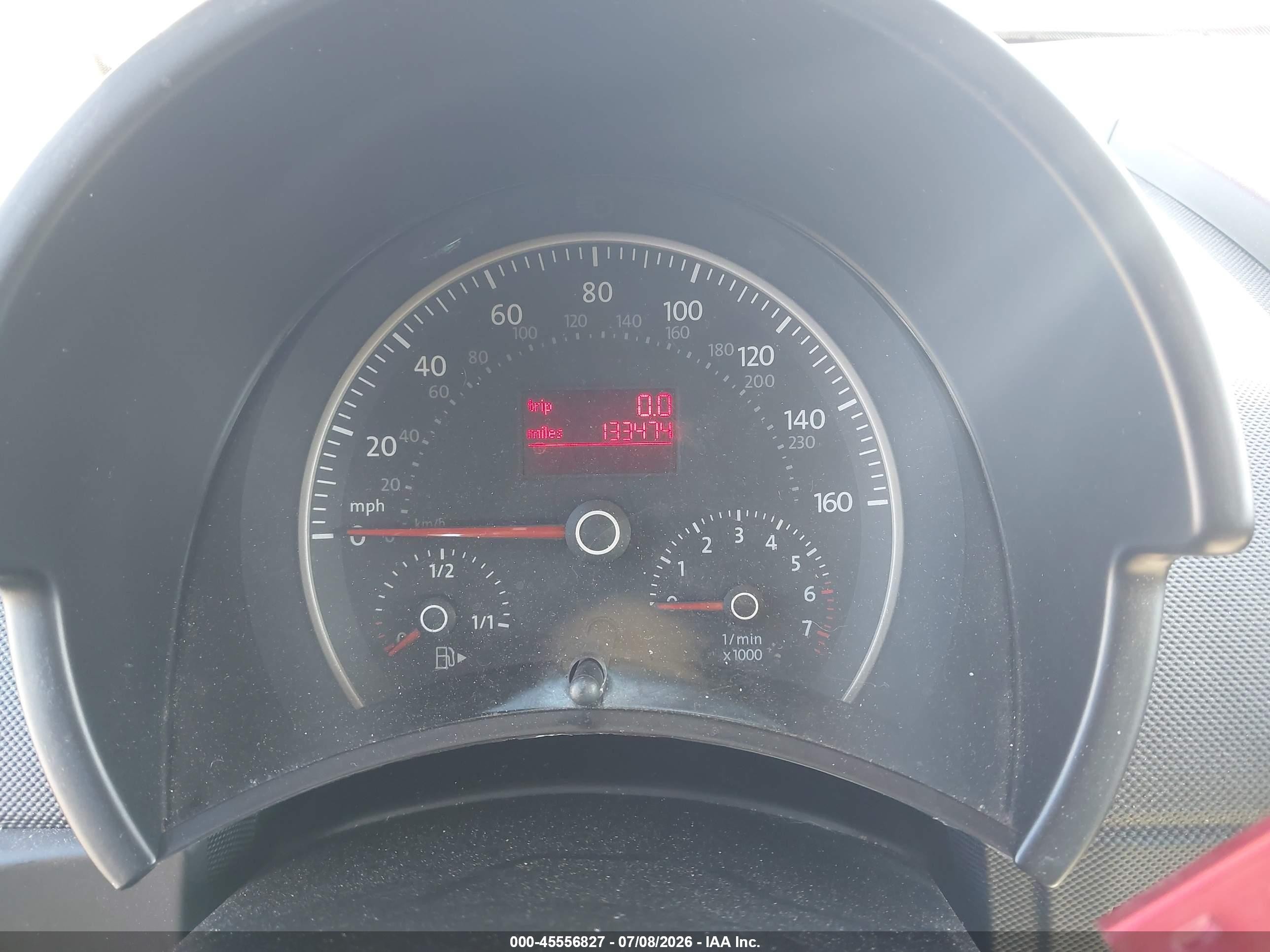 2009 Volkswagen New Beetle 2.5l Red vin: 3VWRW31C89M506327
