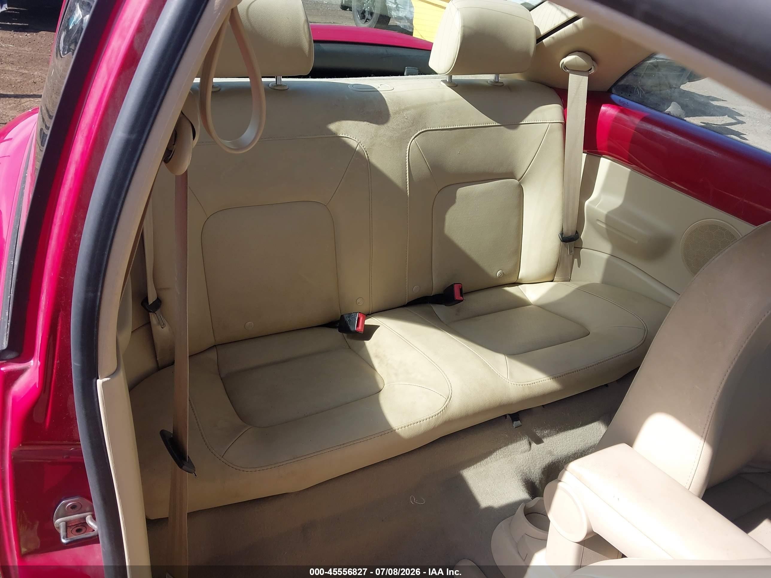 2009 Volkswagen New Beetle 2.5l Red vin: 3VWRW31C89M506327
