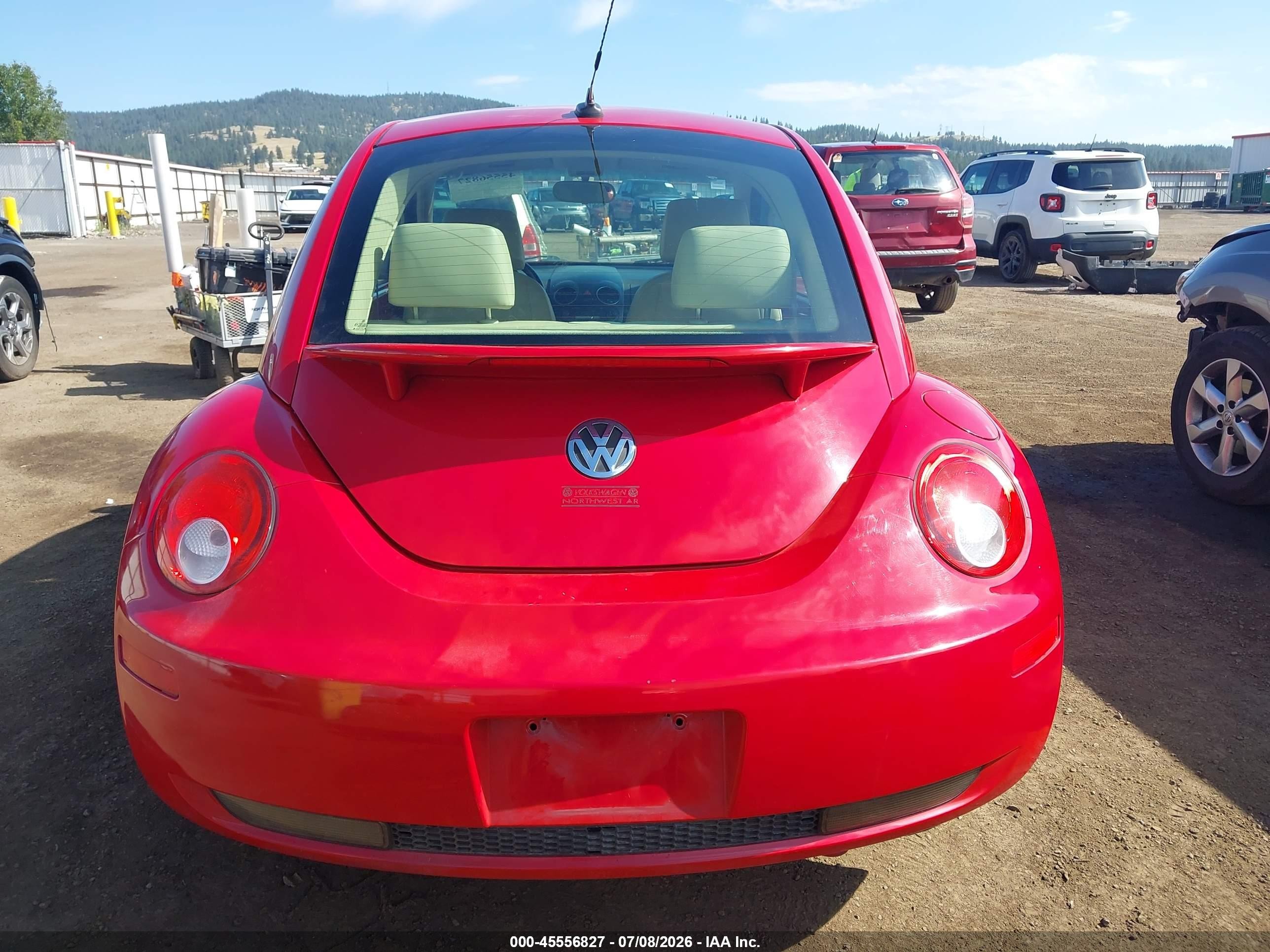 2009 Volkswagen New Beetle 2.5l Red vin: 3VWRW31C89M506327