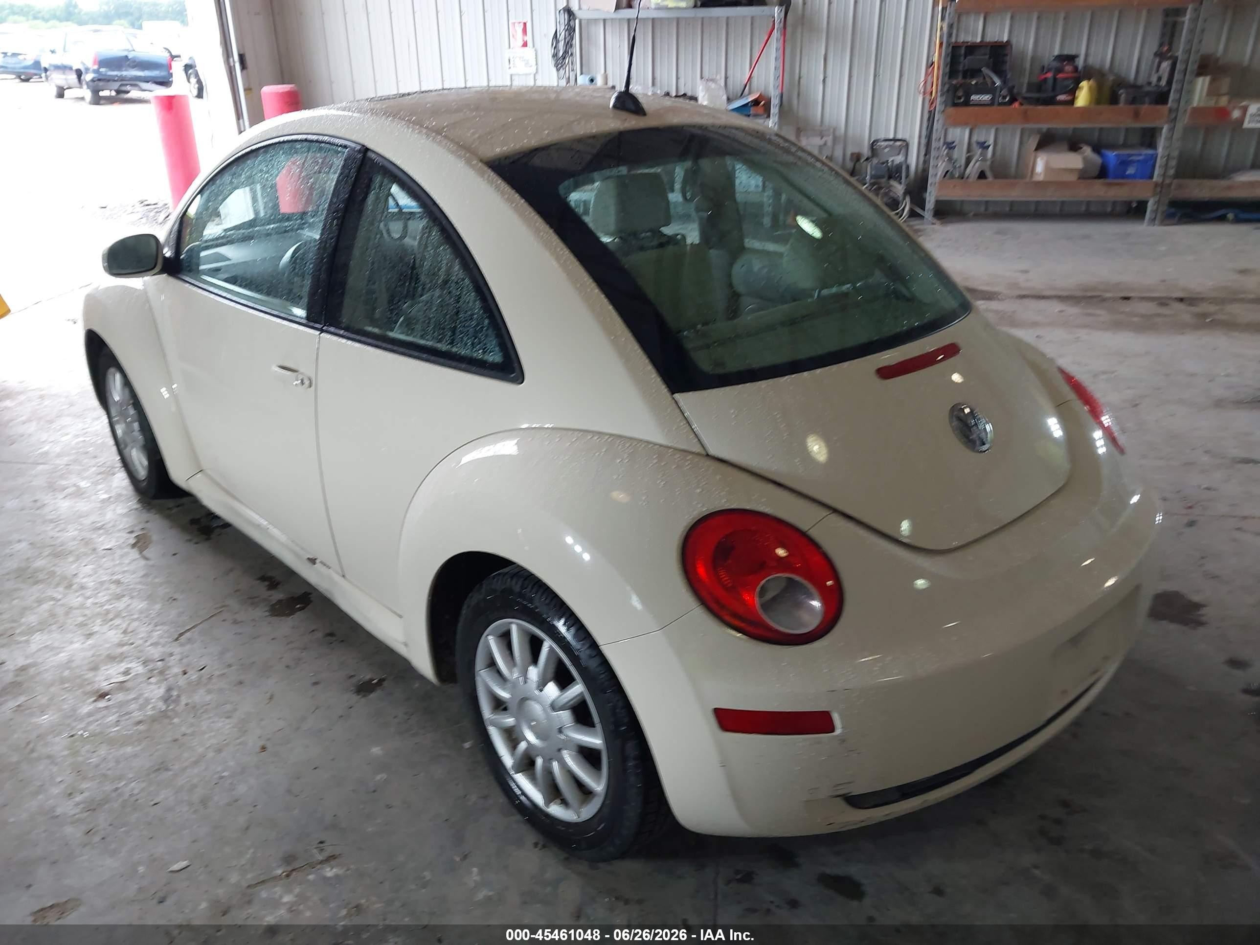 2006 Volkswagen New Beetle 2.5 Желто-коричневый vin: 3VWRW31C96M416857