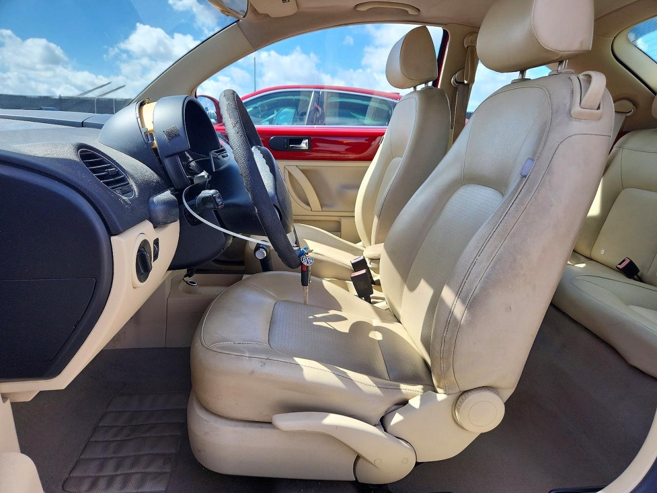 2008 Volkswagen New Beetle S Red vin: 3VWRW31C98M520221