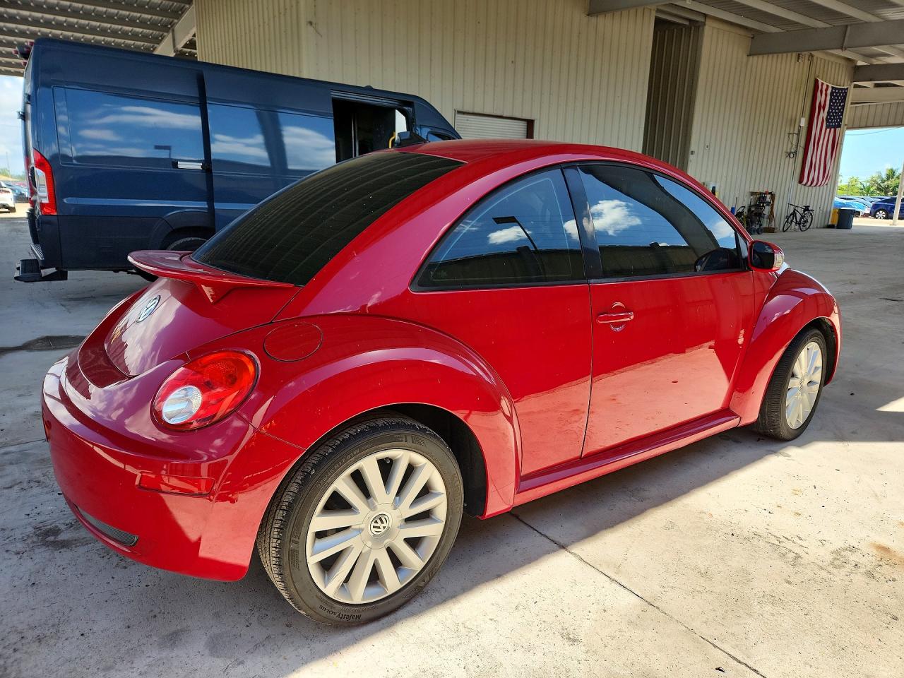 2008 Volkswagen New Beetle Red vin: 3VWRW31C98M524267