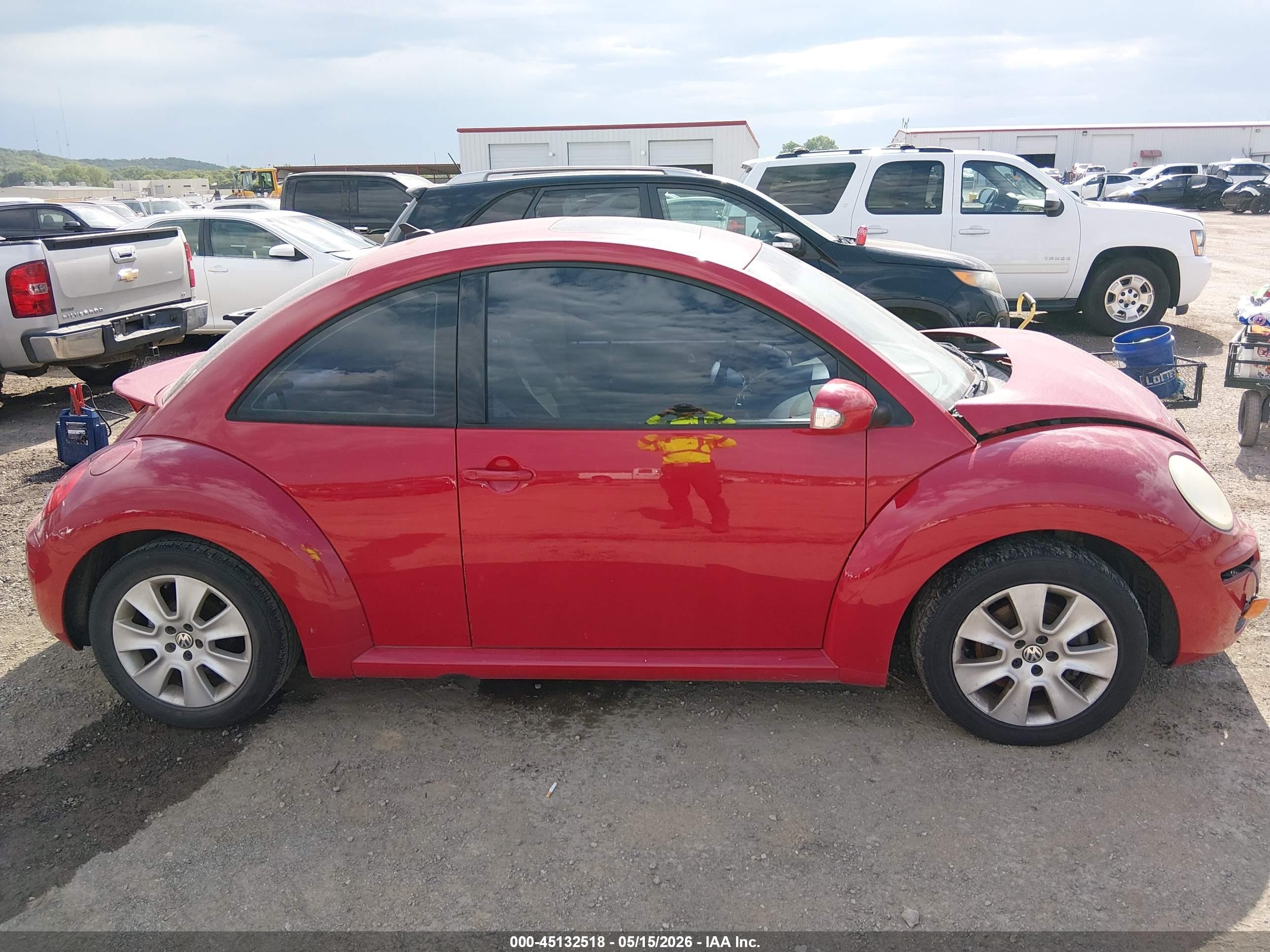 2008 Volkswagen New Beetle S/se Red vin: 3VWRW31CX8M504481