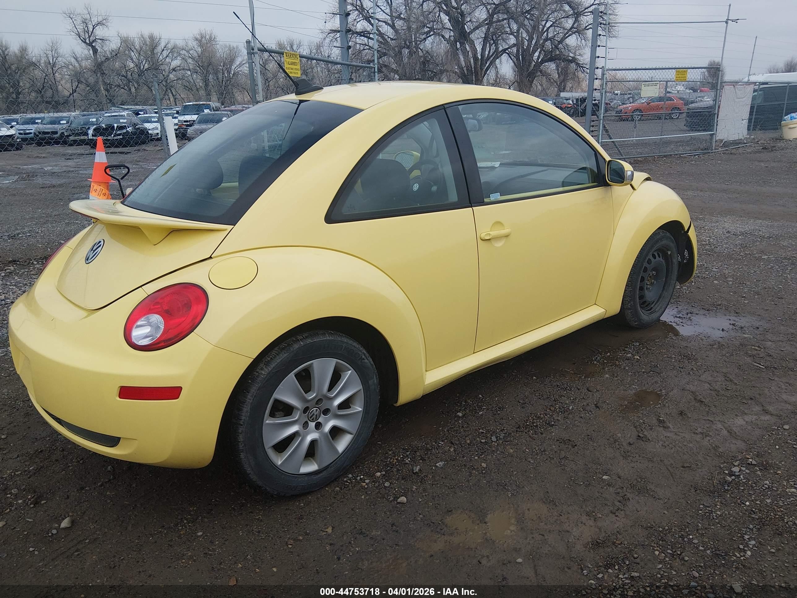 2008 Volkswagen New Beetle S/se Yellow vin: 3VWRW31CX8M509180