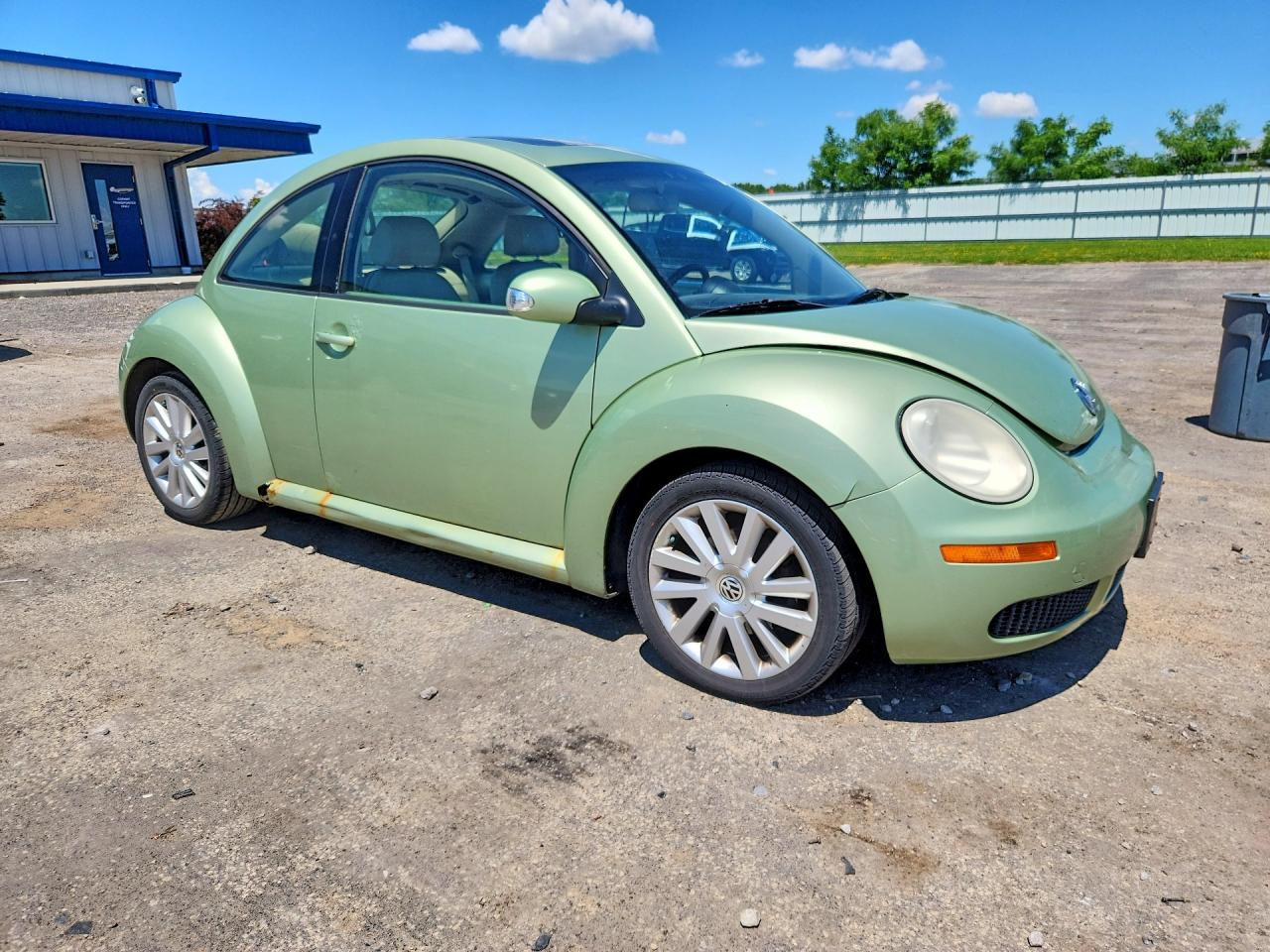 2008 Volkswagen New Beetle S Green vin: 3VWRW31CX8M509857