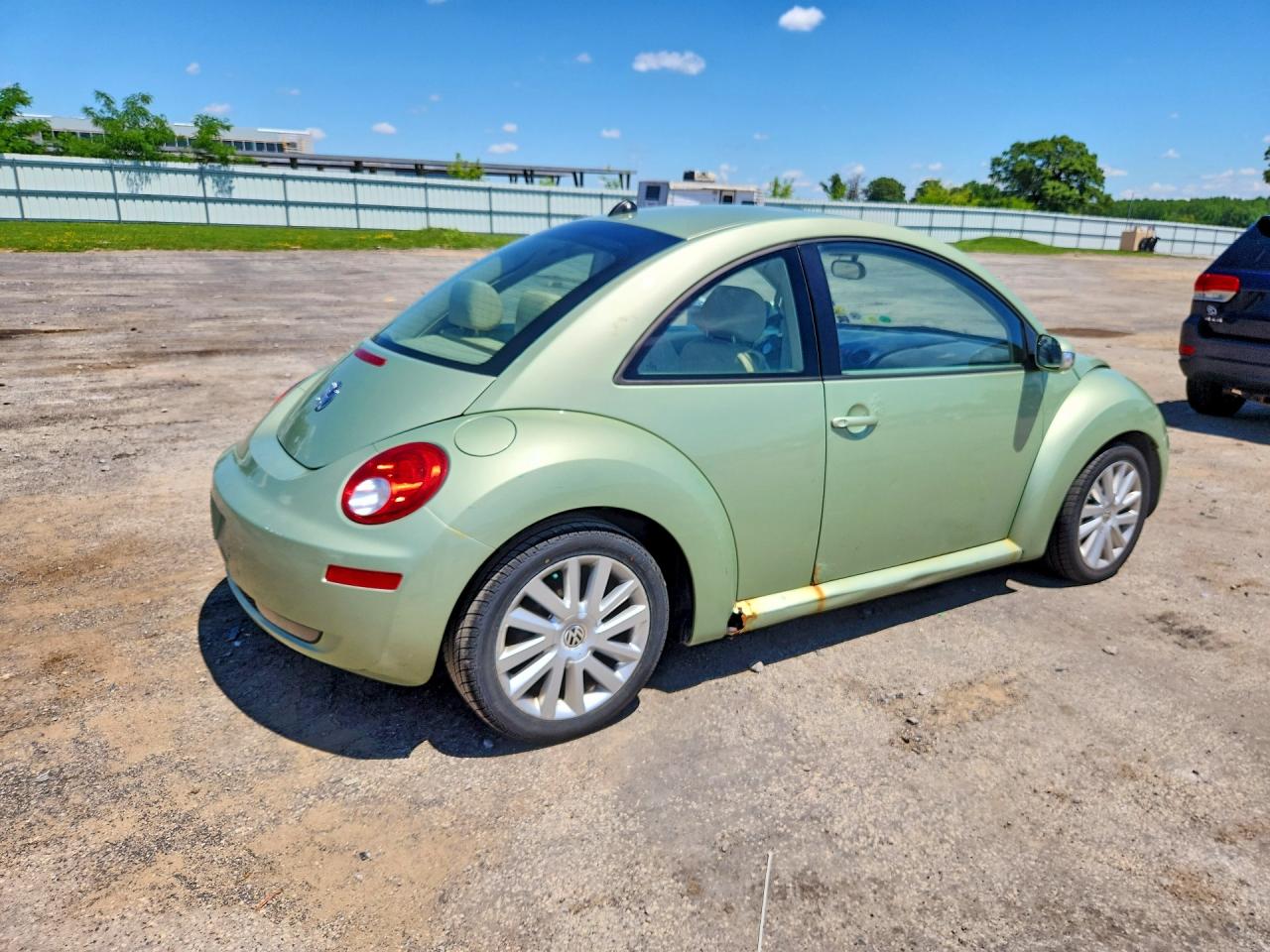 2008 Volkswagen New Beetle S Green vin: 3VWRW31CX8M509857