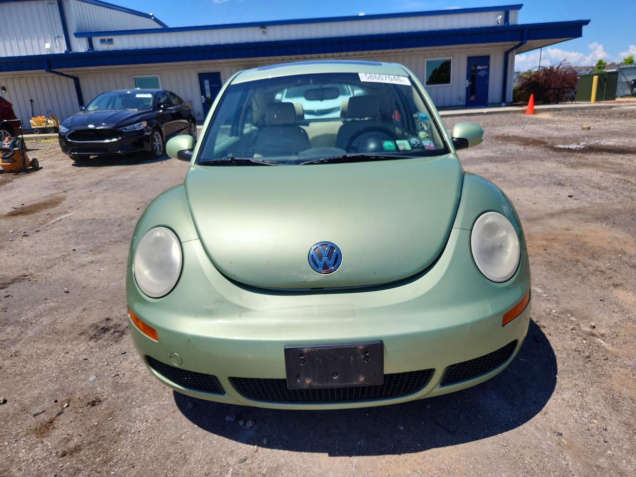 2008 Volkswagen New Beetle S Green vin: 3VWRW31CX8M509857