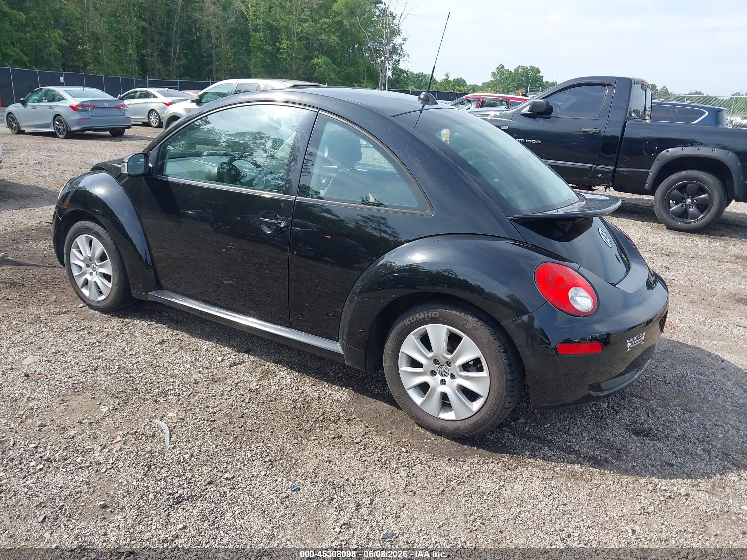 2008 Volkswagen New Beetle S Черный vin: 3VWRW31CX8M520390