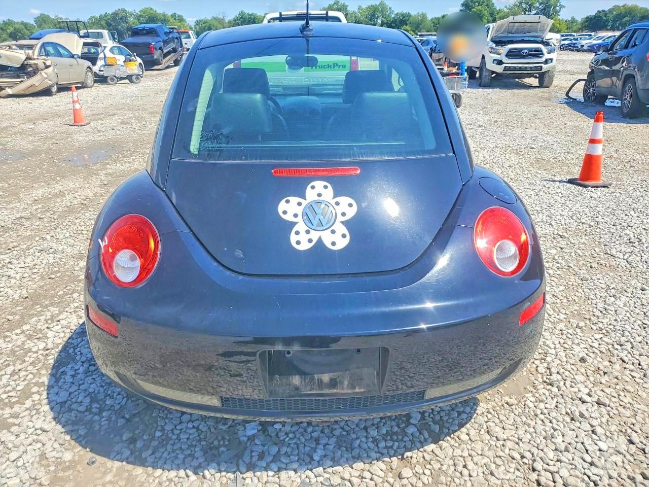 2009 Volkswagen New Beetle S Black vin: 3VWRW31CX9M500903