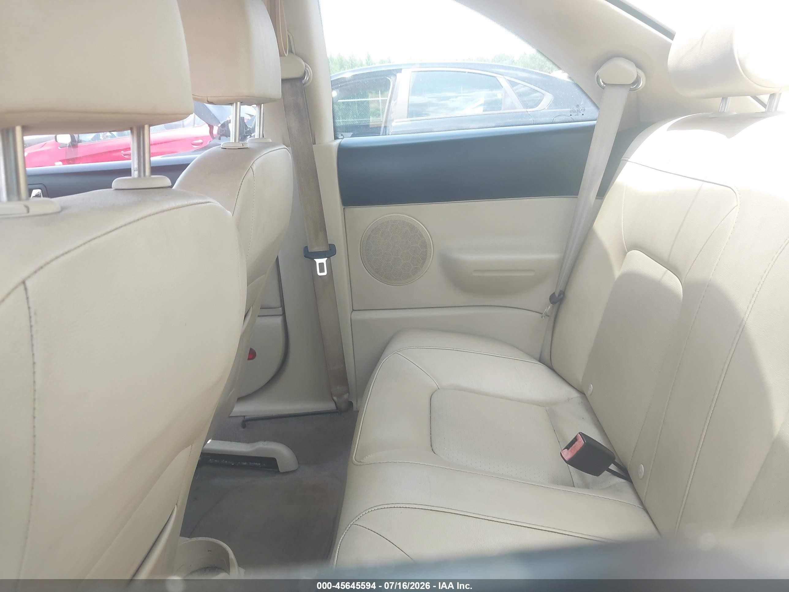 2009 Volkswagen New Beetle 2.5l White vin: 3VWRW31CX9M509343