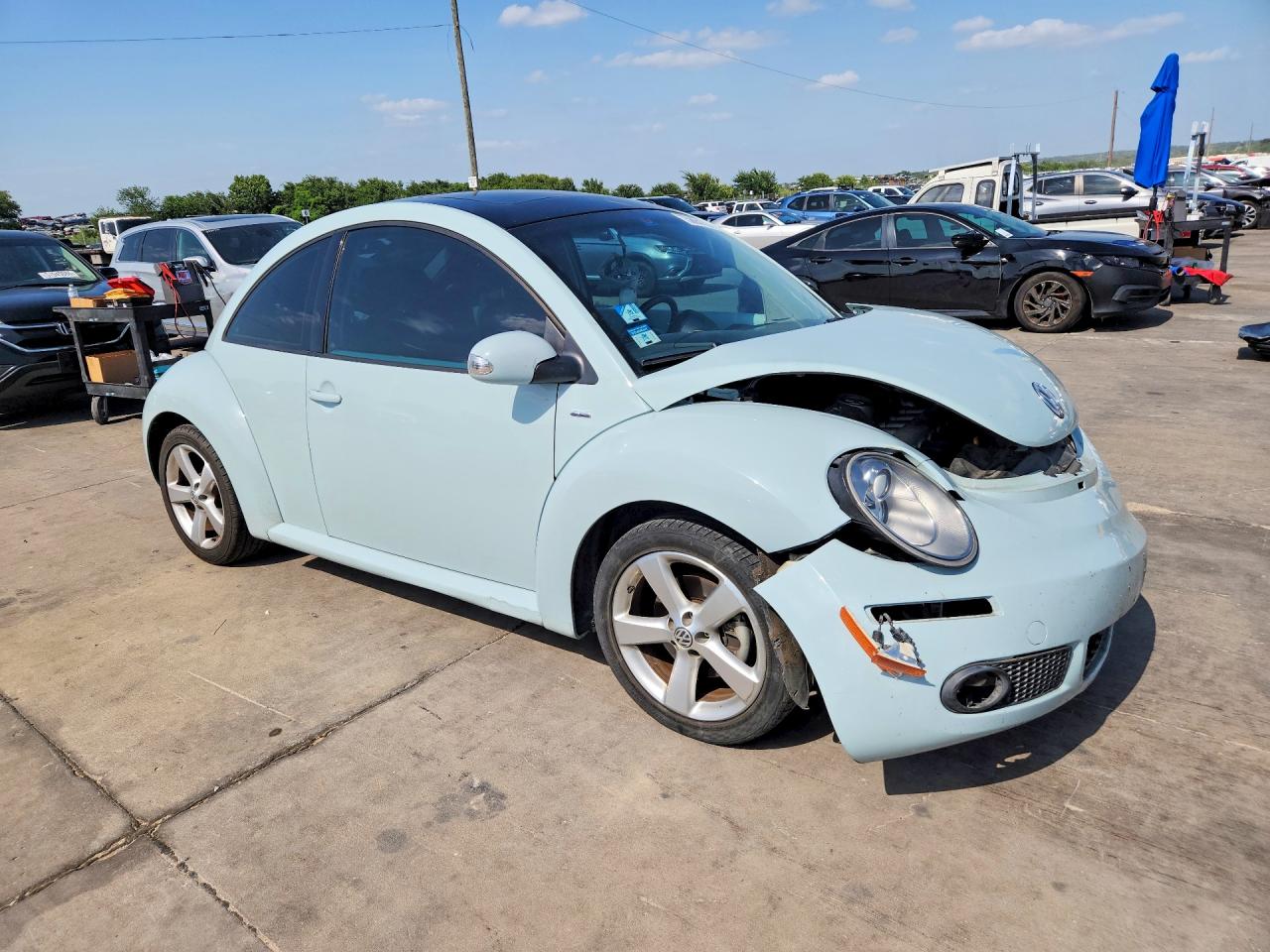 2010 Volkswagen New Beetle Blue vin: 3VWRW3AG1AM026671