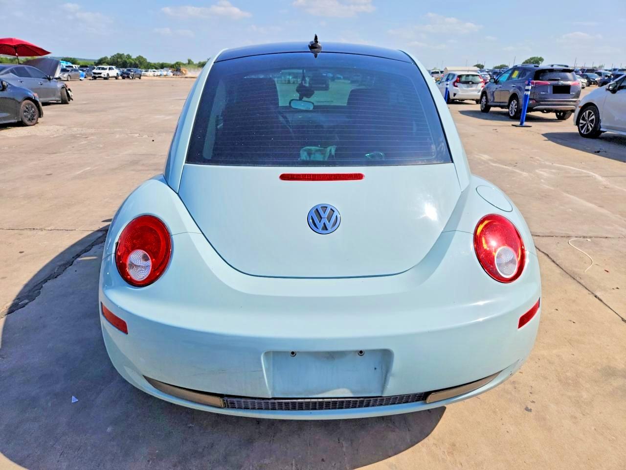 2010 Volkswagen New Beetle Blue vin: 3VWRW3AG1AM026671