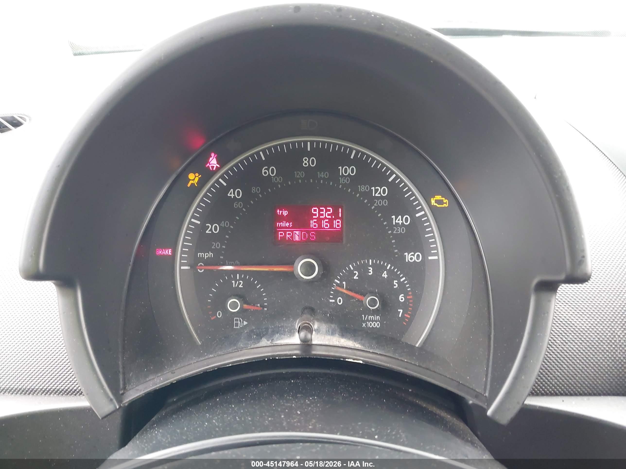 2010 Volkswagen New Beetle 2.5l Final Edition Light Blue vin: 3VWRW3AG2AM023696