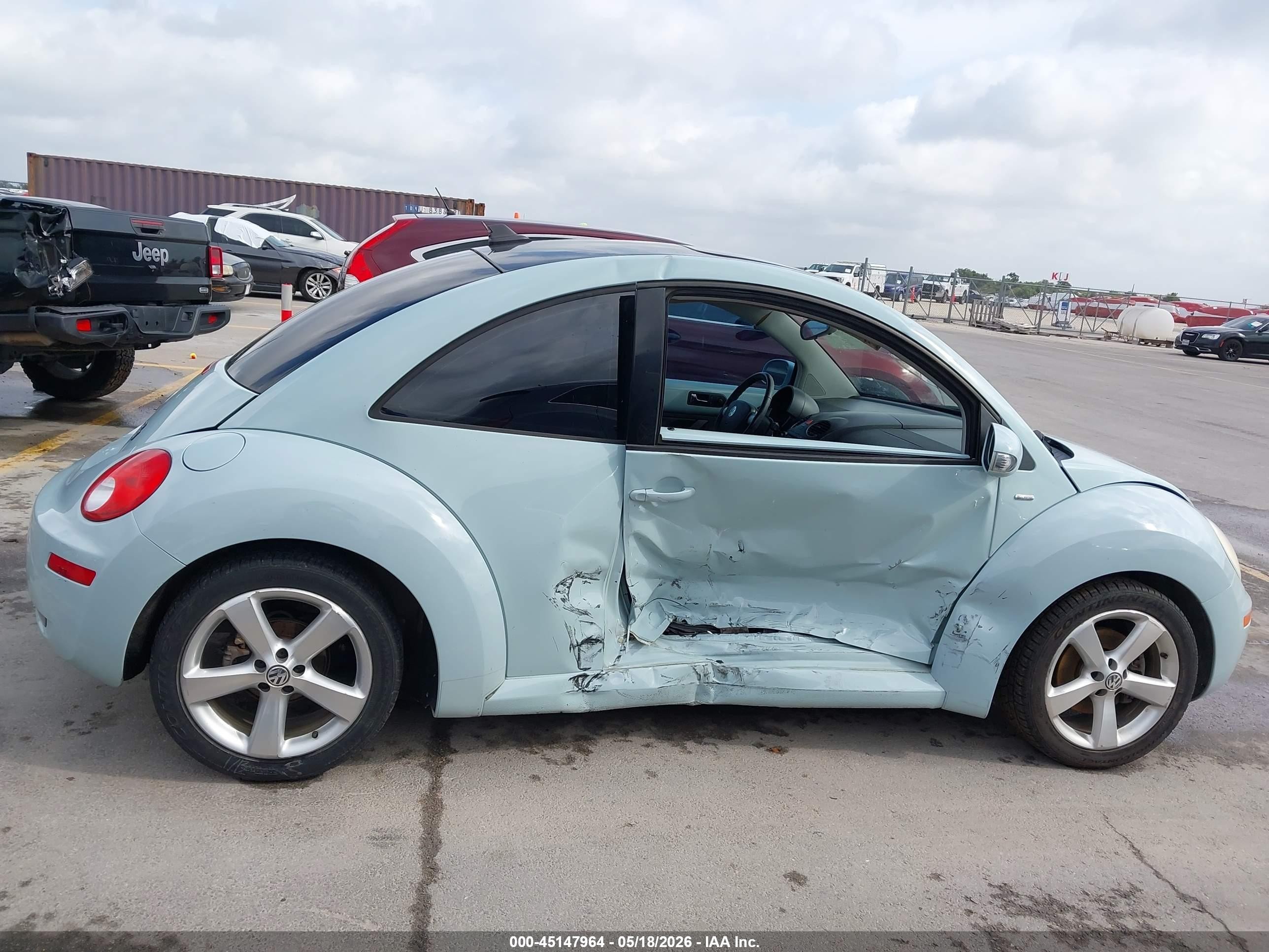 2010 Volkswagen New Beetle 2.5l Final Edition Light Blue vin: 3VWRW3AG2AM023696
