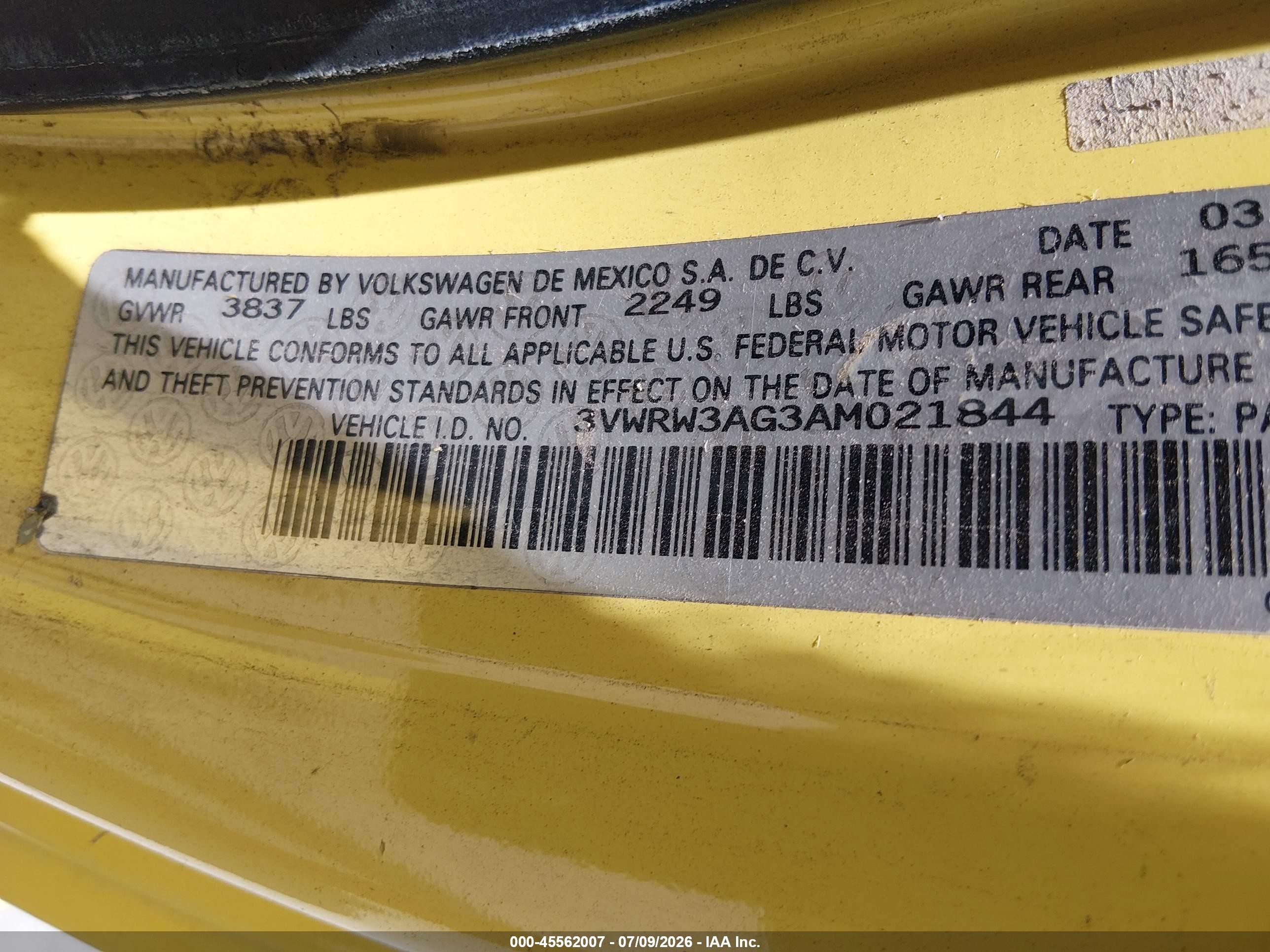 2010 Volkswagen New Beetle 2.5l Yellow vin: 3VWRW3AG3AM021844