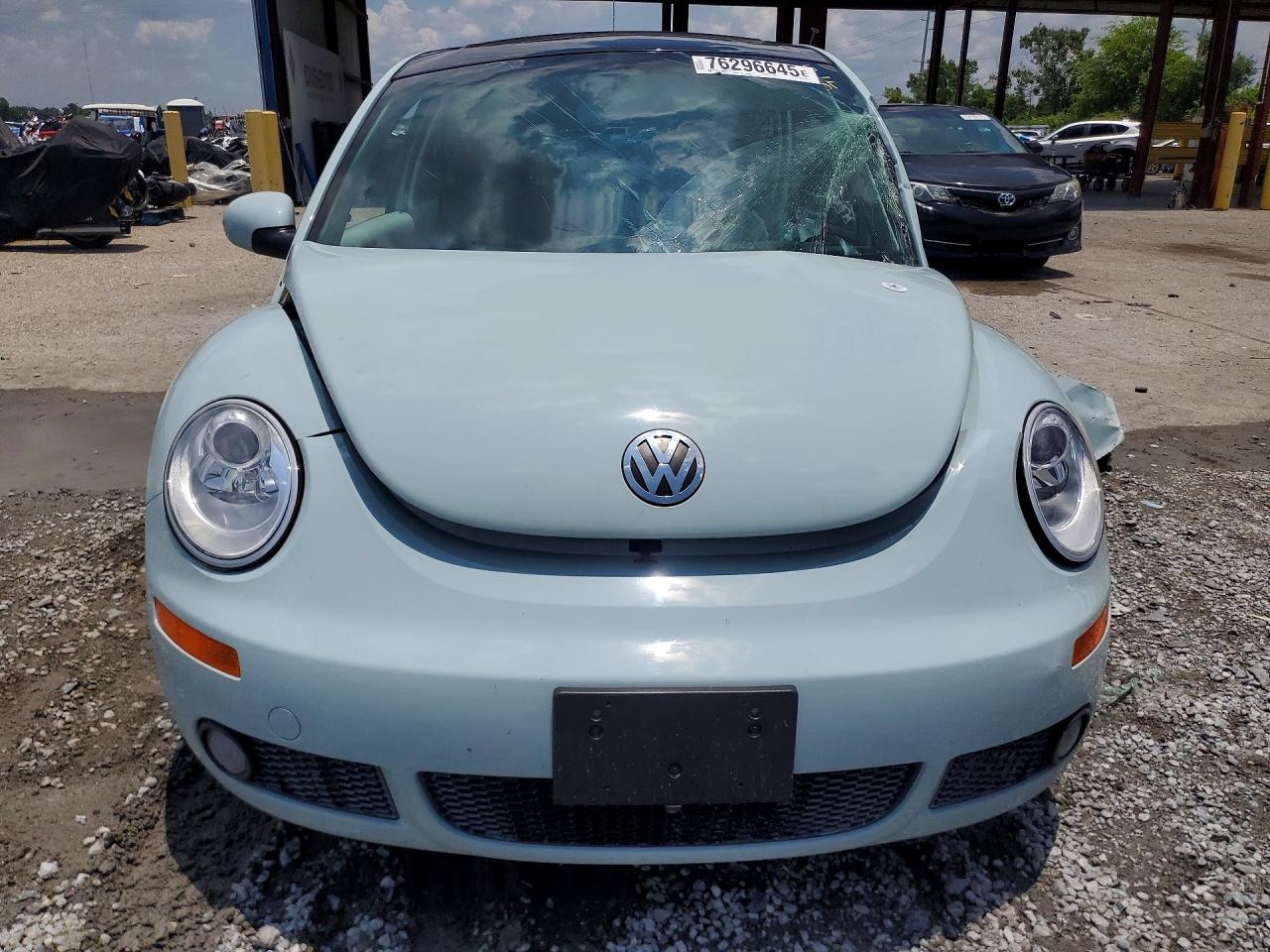 2010 Volkswagen New Beetle Blue vin: 3VWRW3AG3AM027319