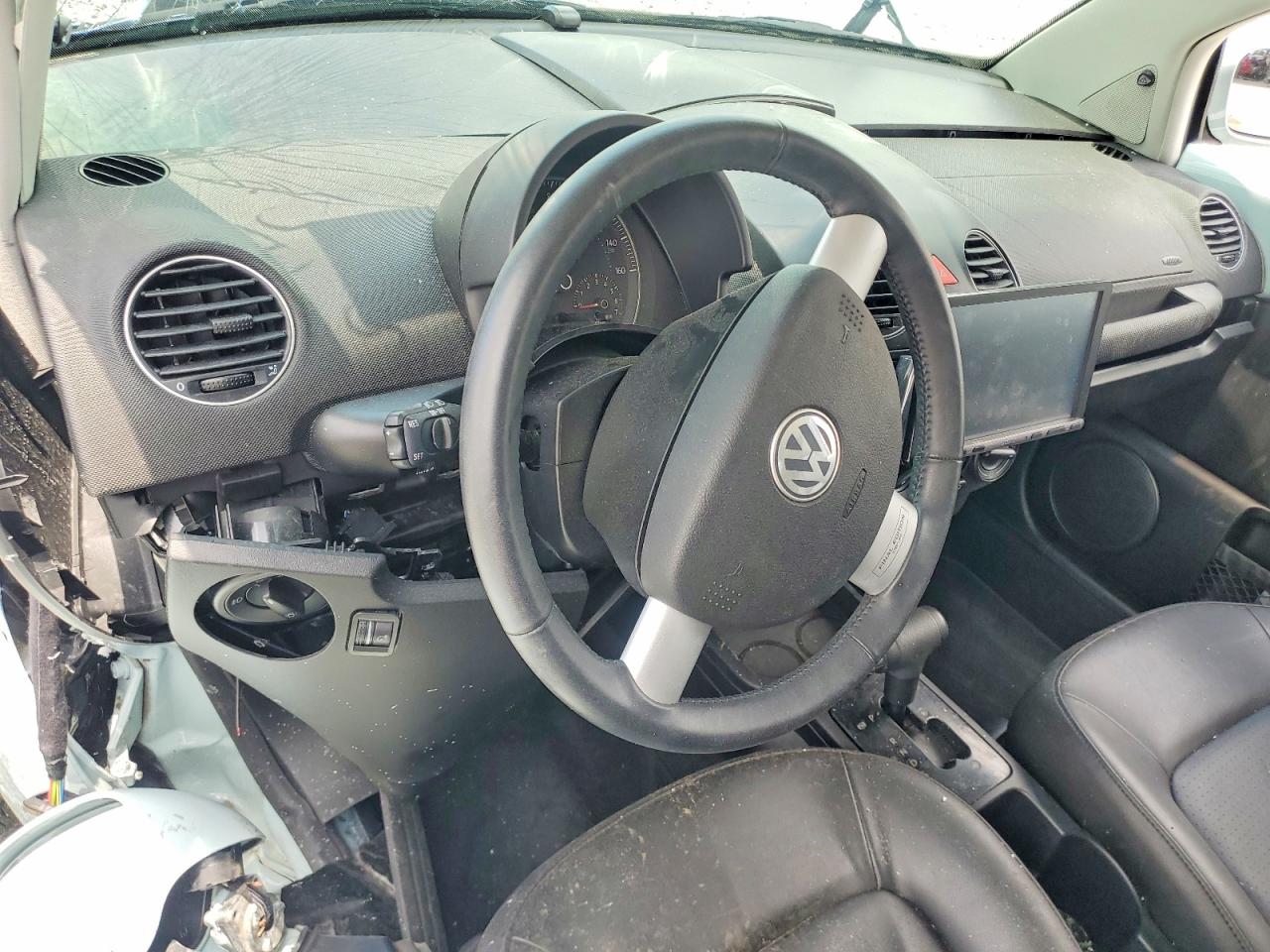 2010 Volkswagen New Beetle Blue vin: 3VWRW3AG3AM027319