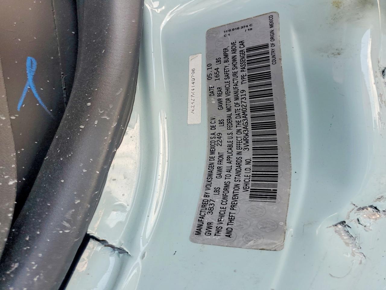 2010 Volkswagen New Beetle Blue vin: 3VWRW3AG3AM027319