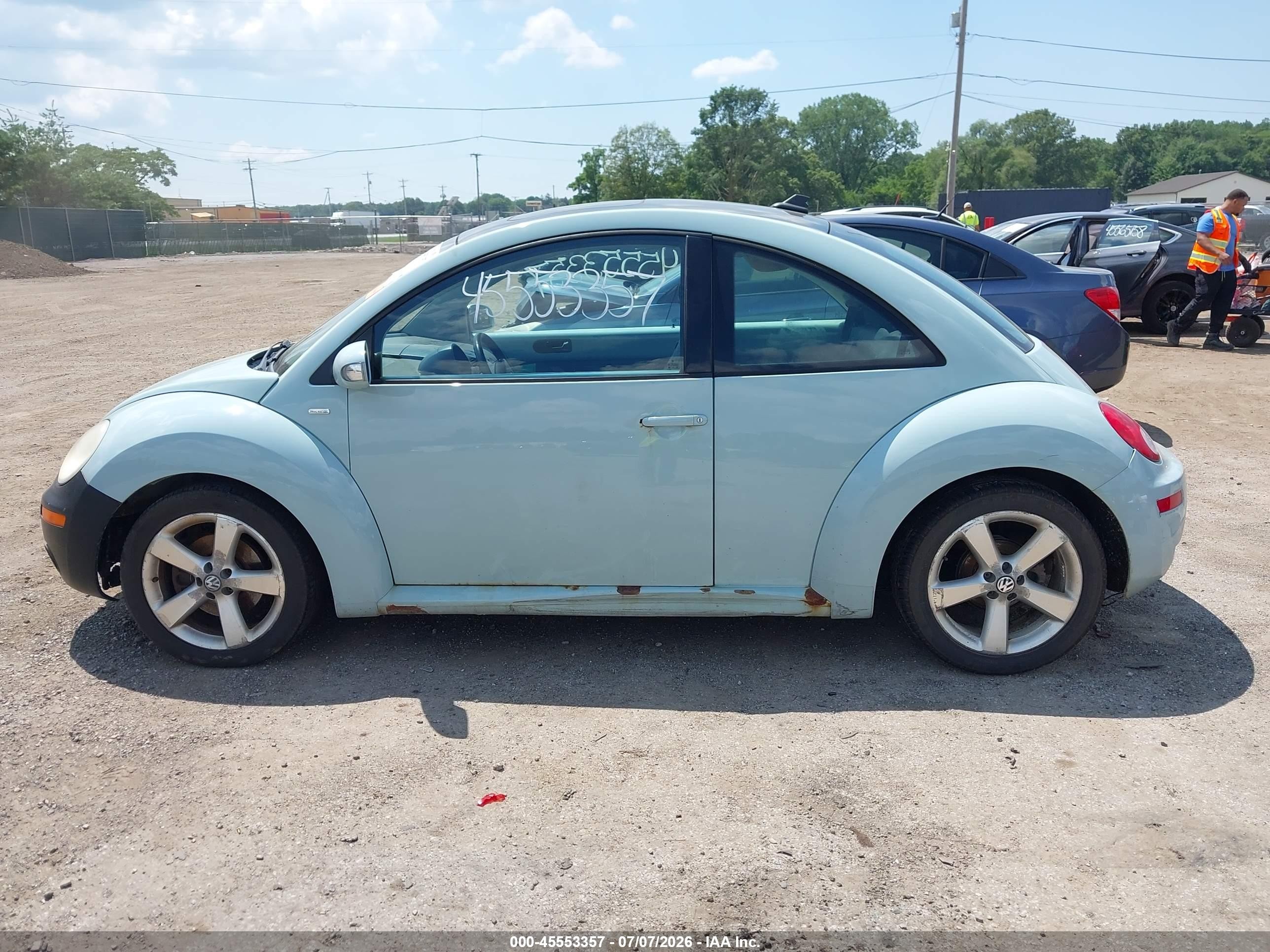 2010 Volkswagen New Beetle 2.5l Final Edition Blue vin: 3VWRW3AG5AM023627