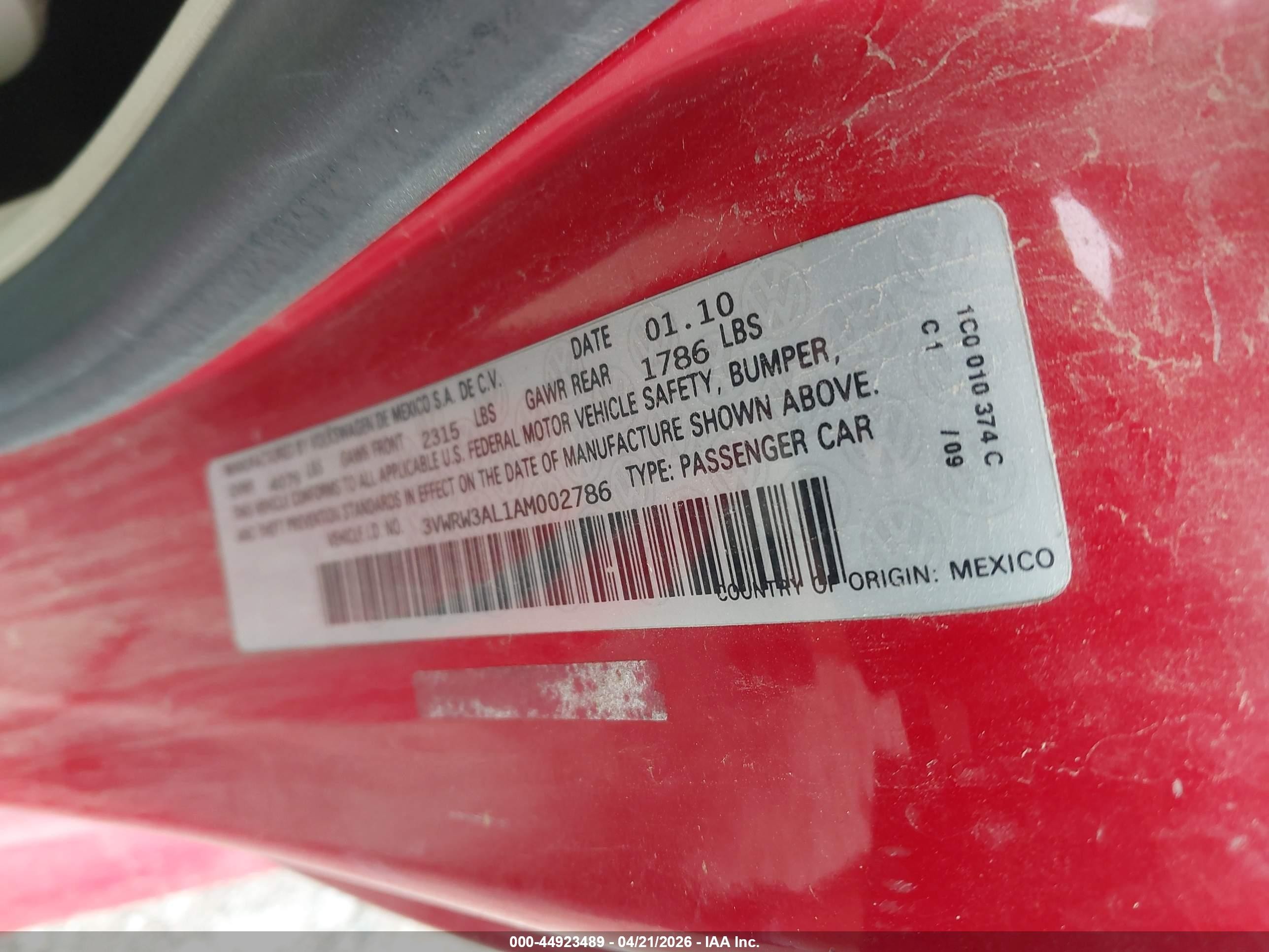 2010 Volkswagen New Beetle 2.5l Red vin: 3VWRW3AL1AM002786