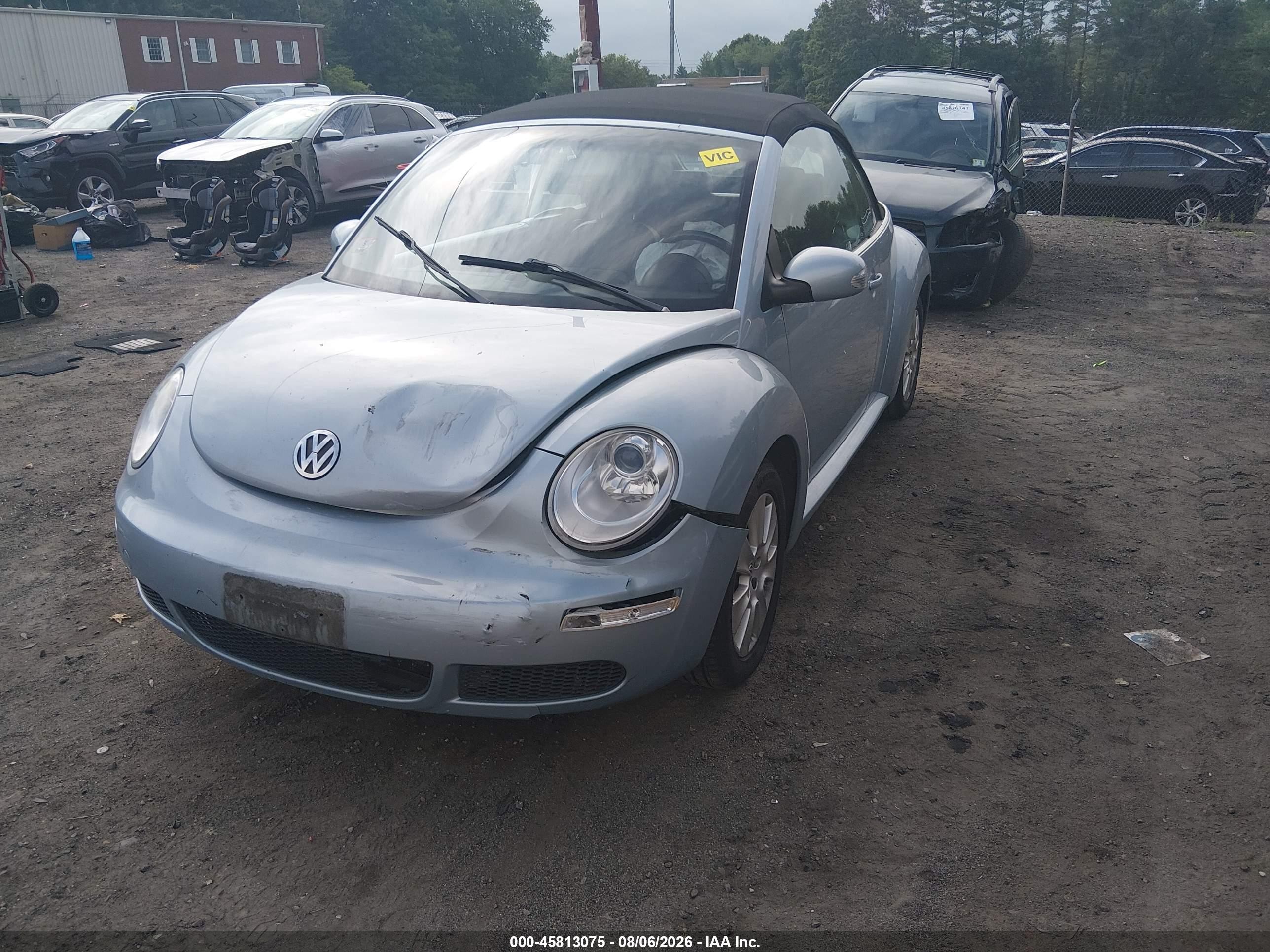 2010 Volkswagen New Beetle 2.5l Light Blue vin: 3VWRW3AL9AM002938